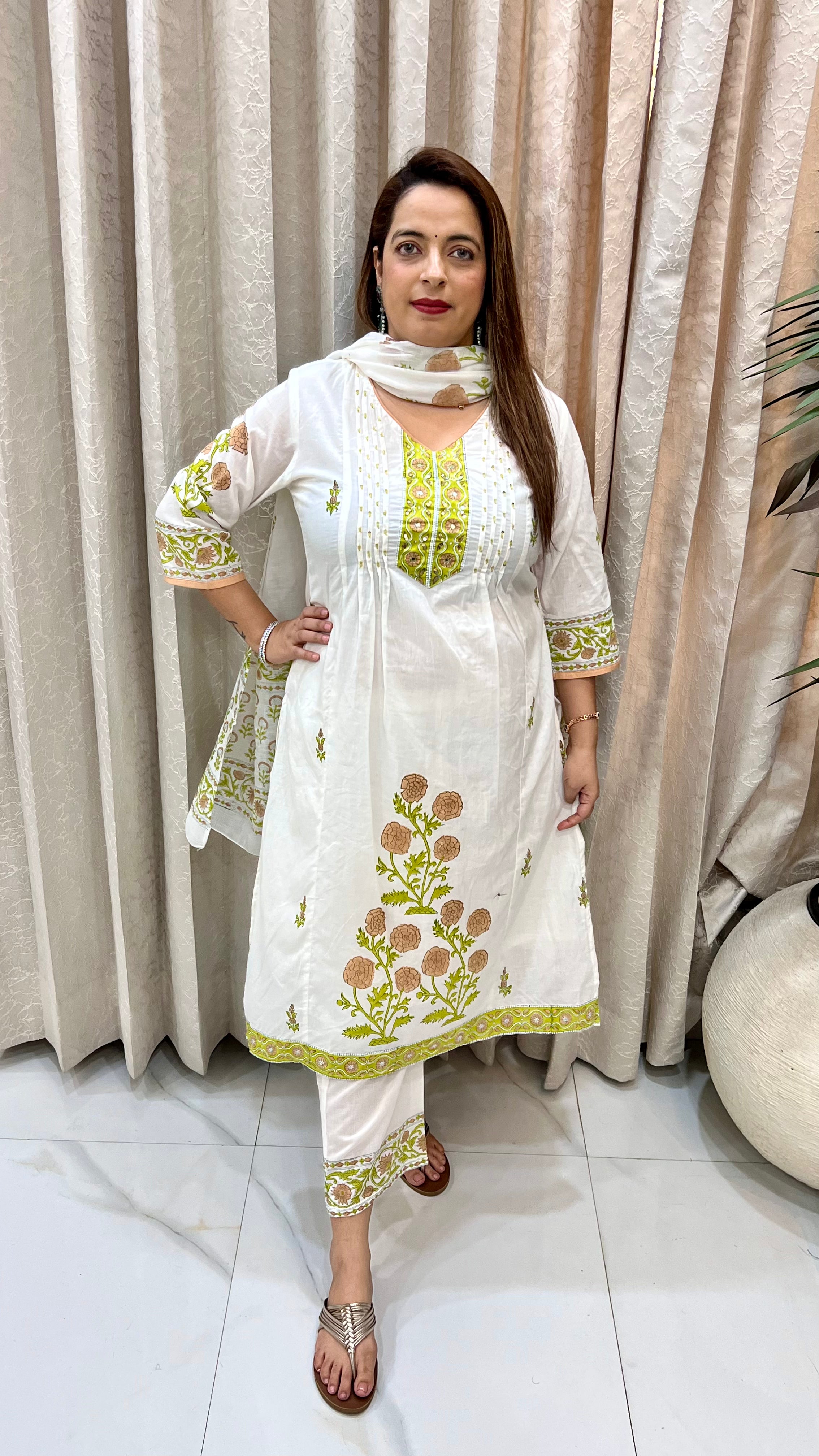 Mul Cotton Block Print Suit with Pintex Panels