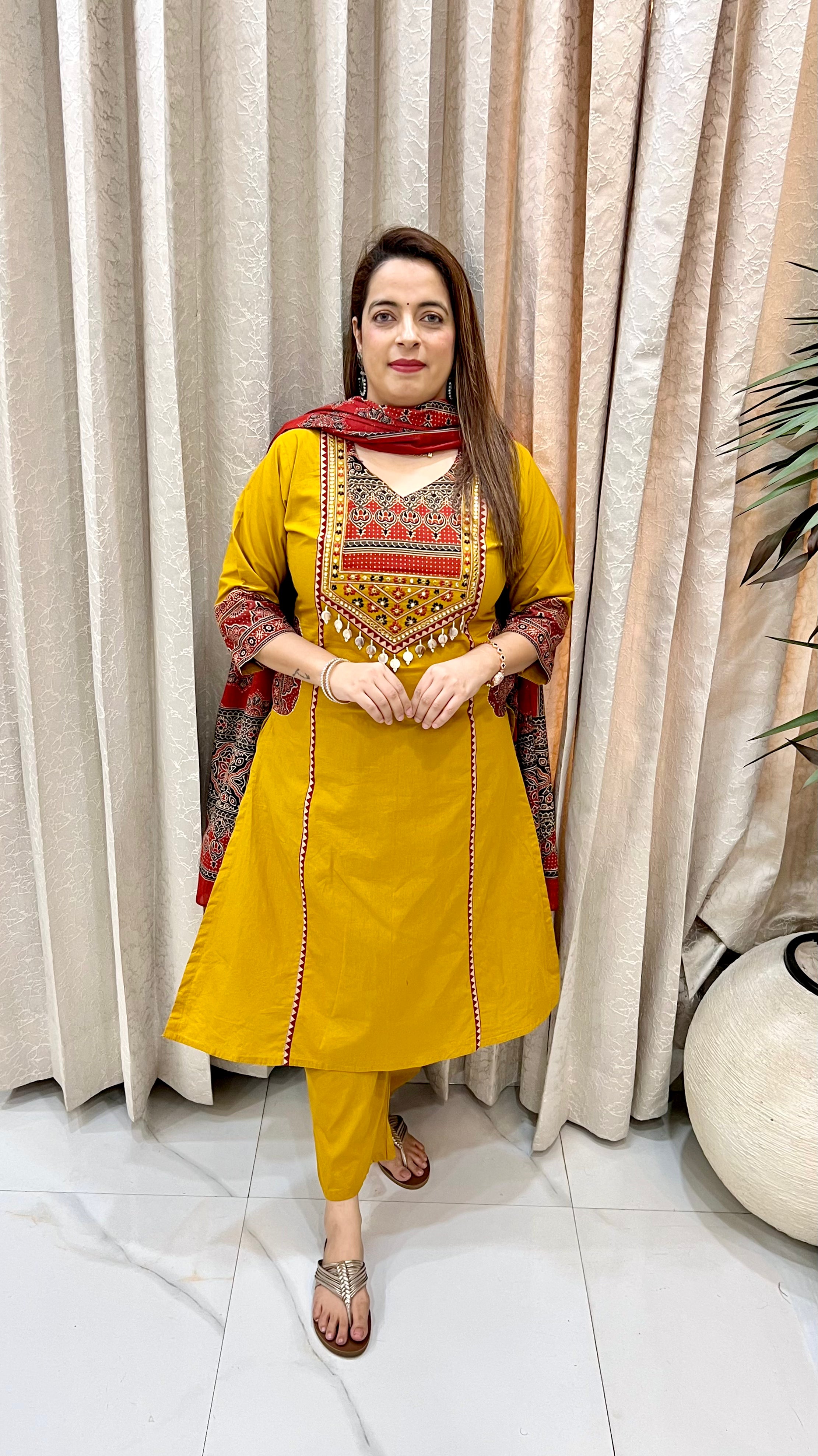 Pure Cotton Kalamkari Print Suit with Resham Work & Designer Pockets