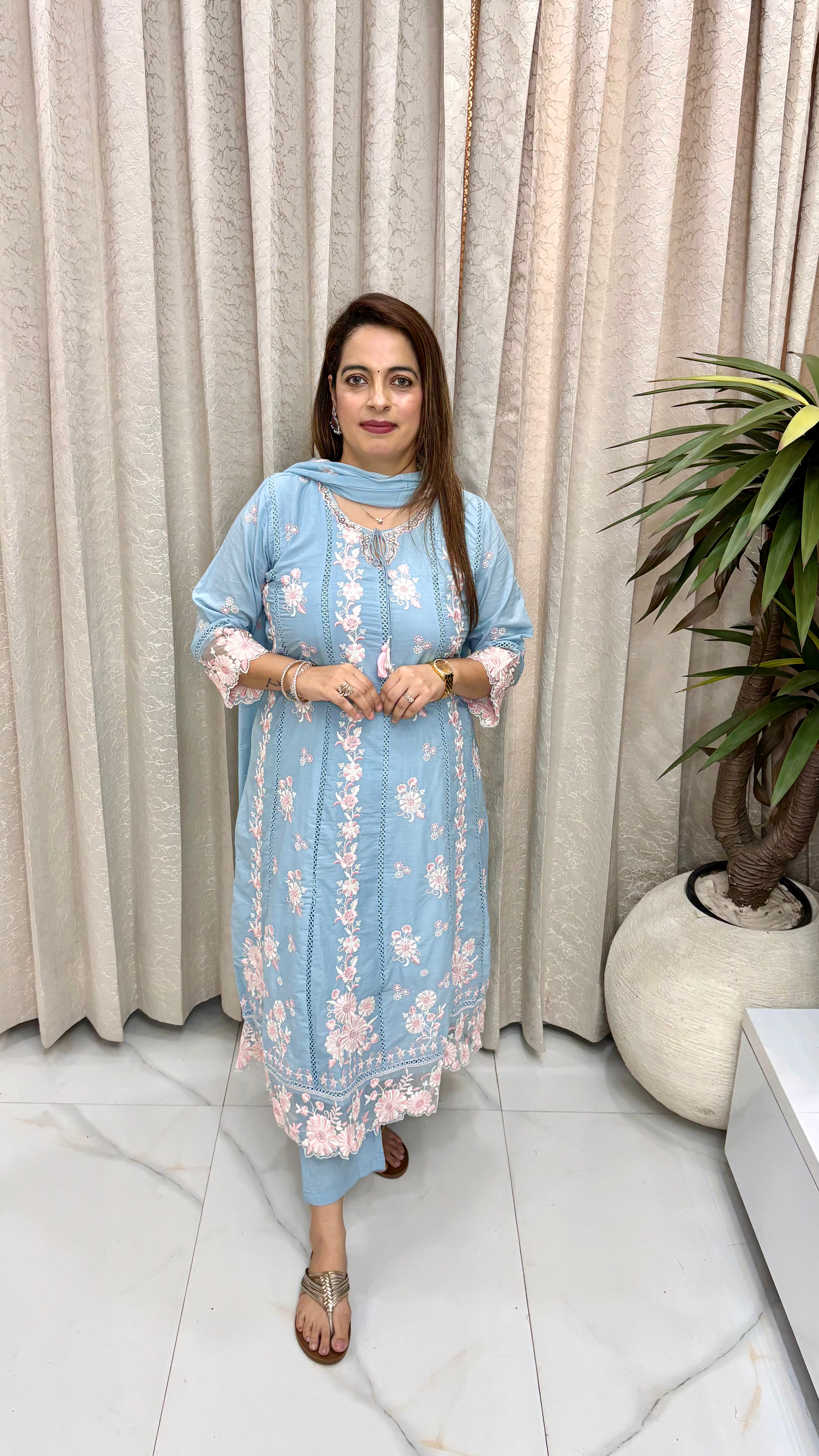 Pure Cotton 6-Kali Anarkali Suit Set with Floral Cutwork Hemline & Organza Panelled Sleeves
