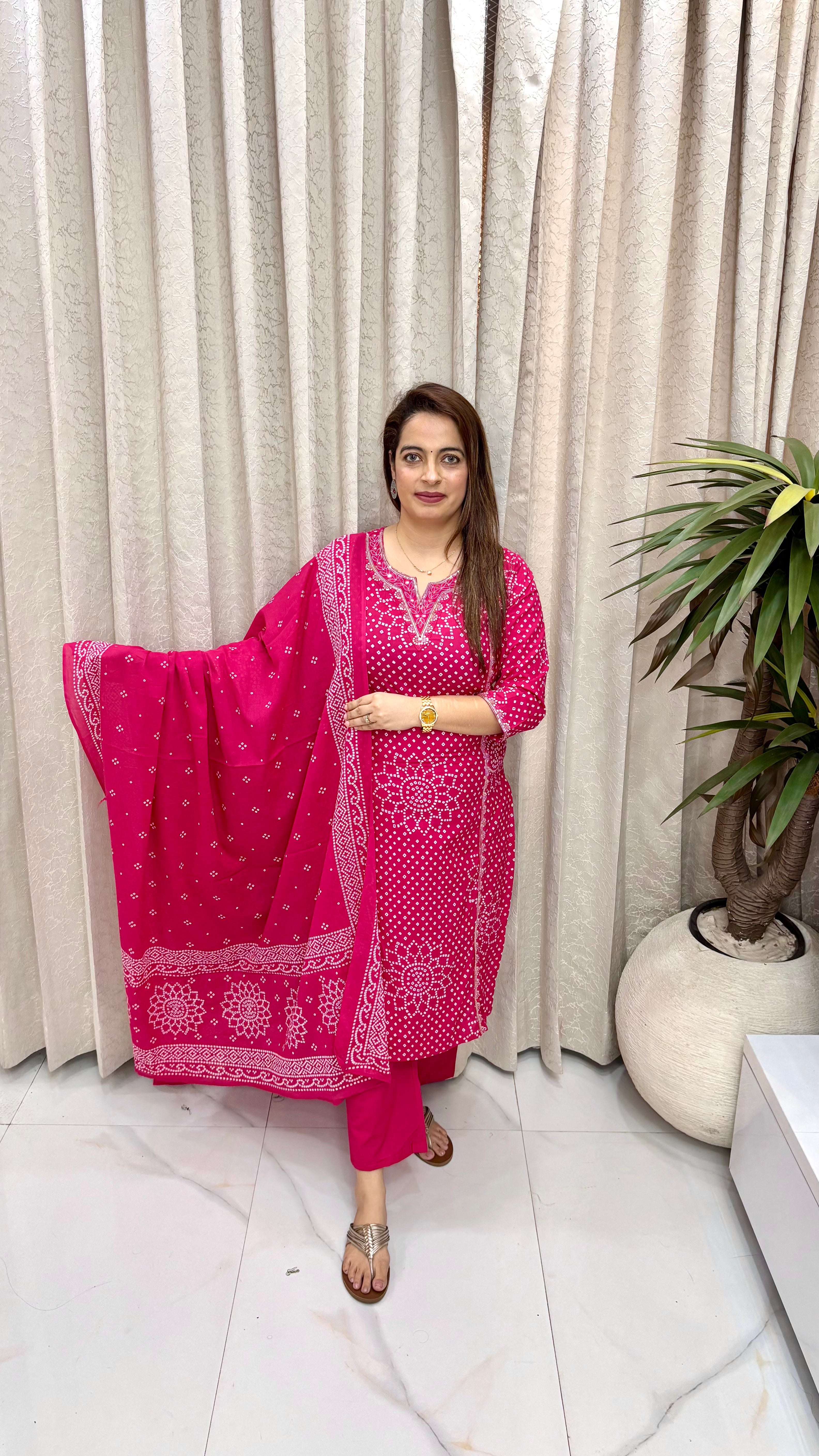 Pure Cotton Bandhani Suit with Sequence-Zari Details & Pocket Trousers