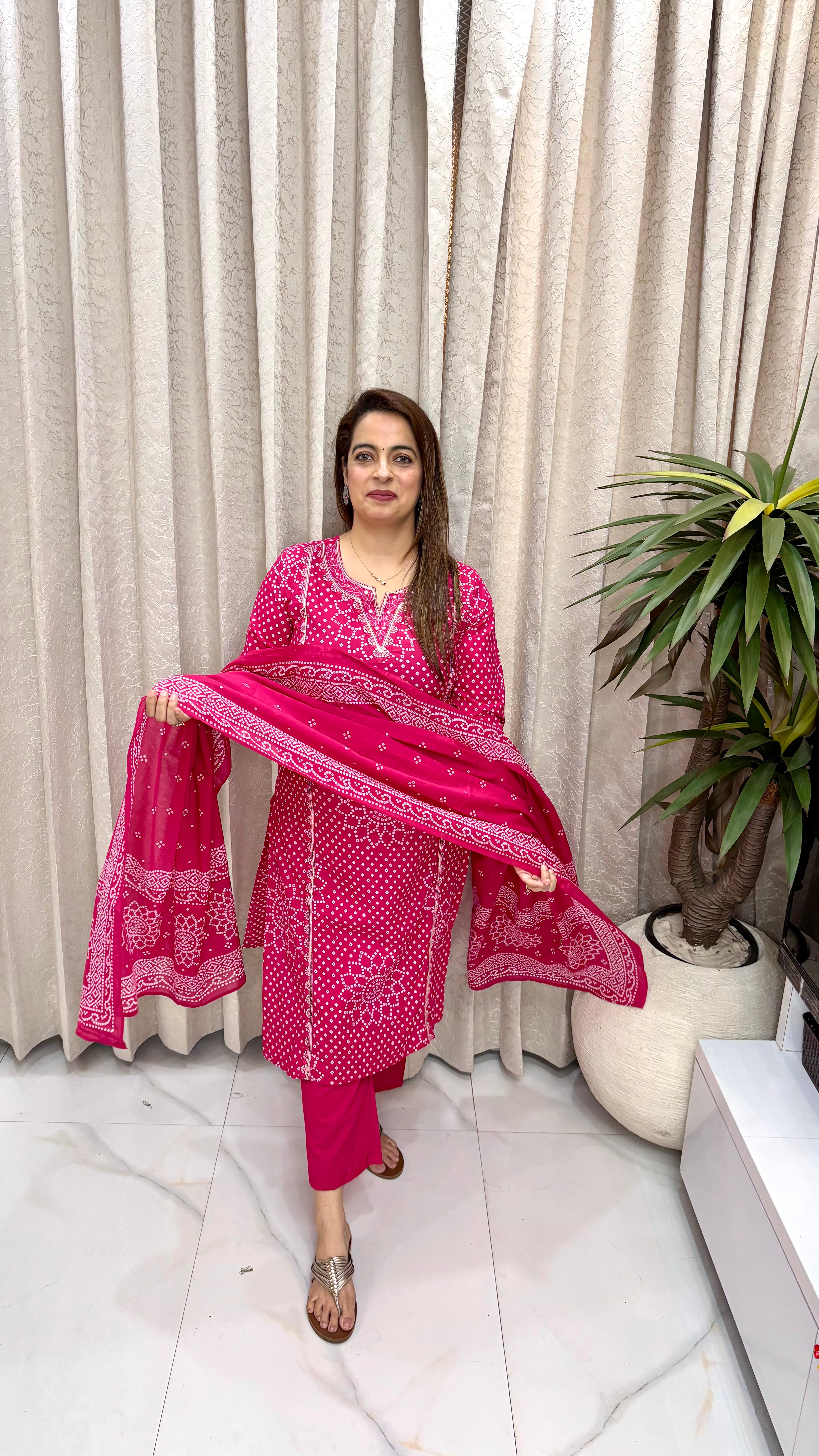 Pure Cotton Bandhani Suit with Sequence-Zari Details & Pocket Trousers