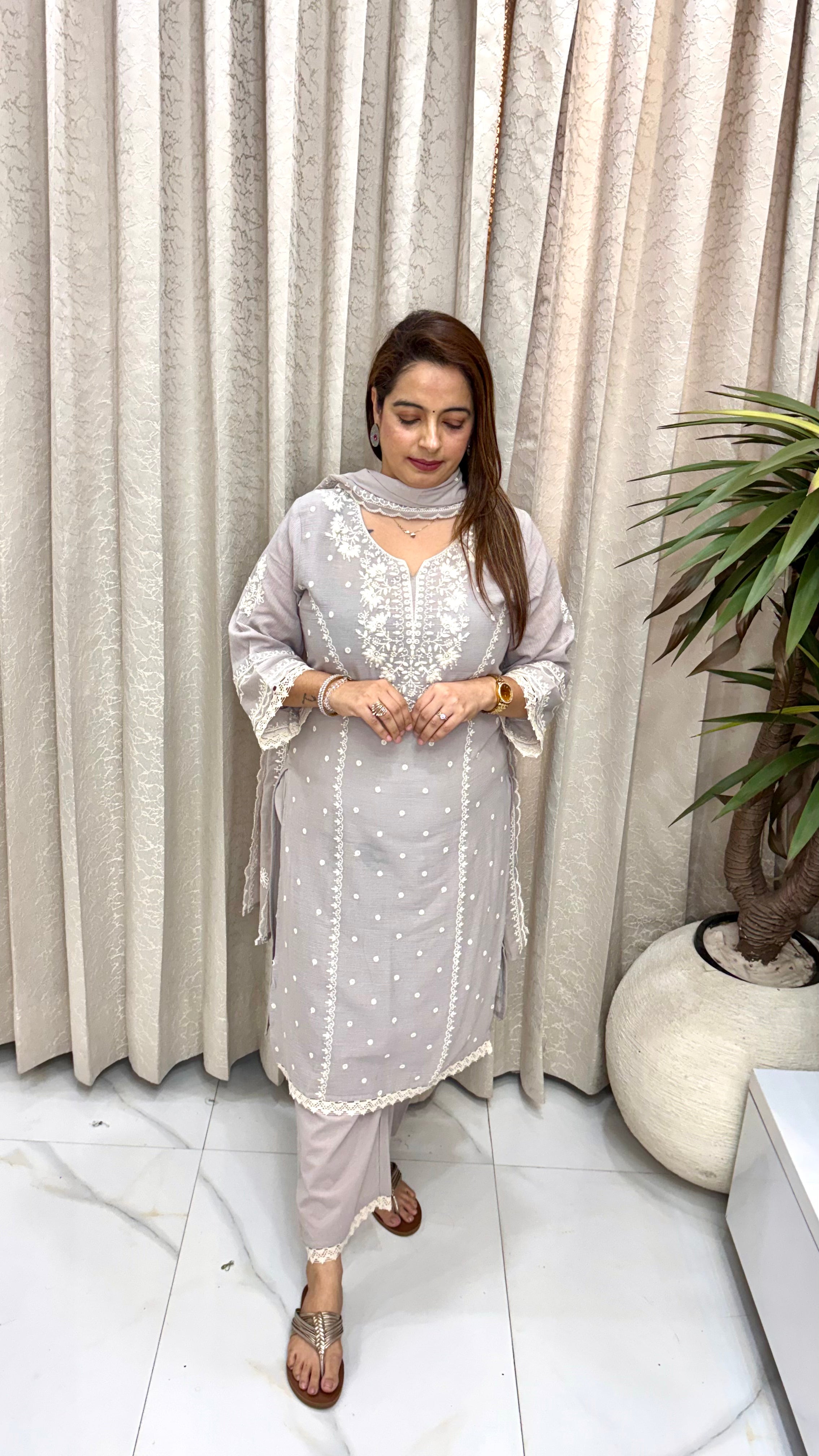 Premium Mulmul Crushed Cotton Lucknowi Suit with Crochet Lace & Pocket Trousers