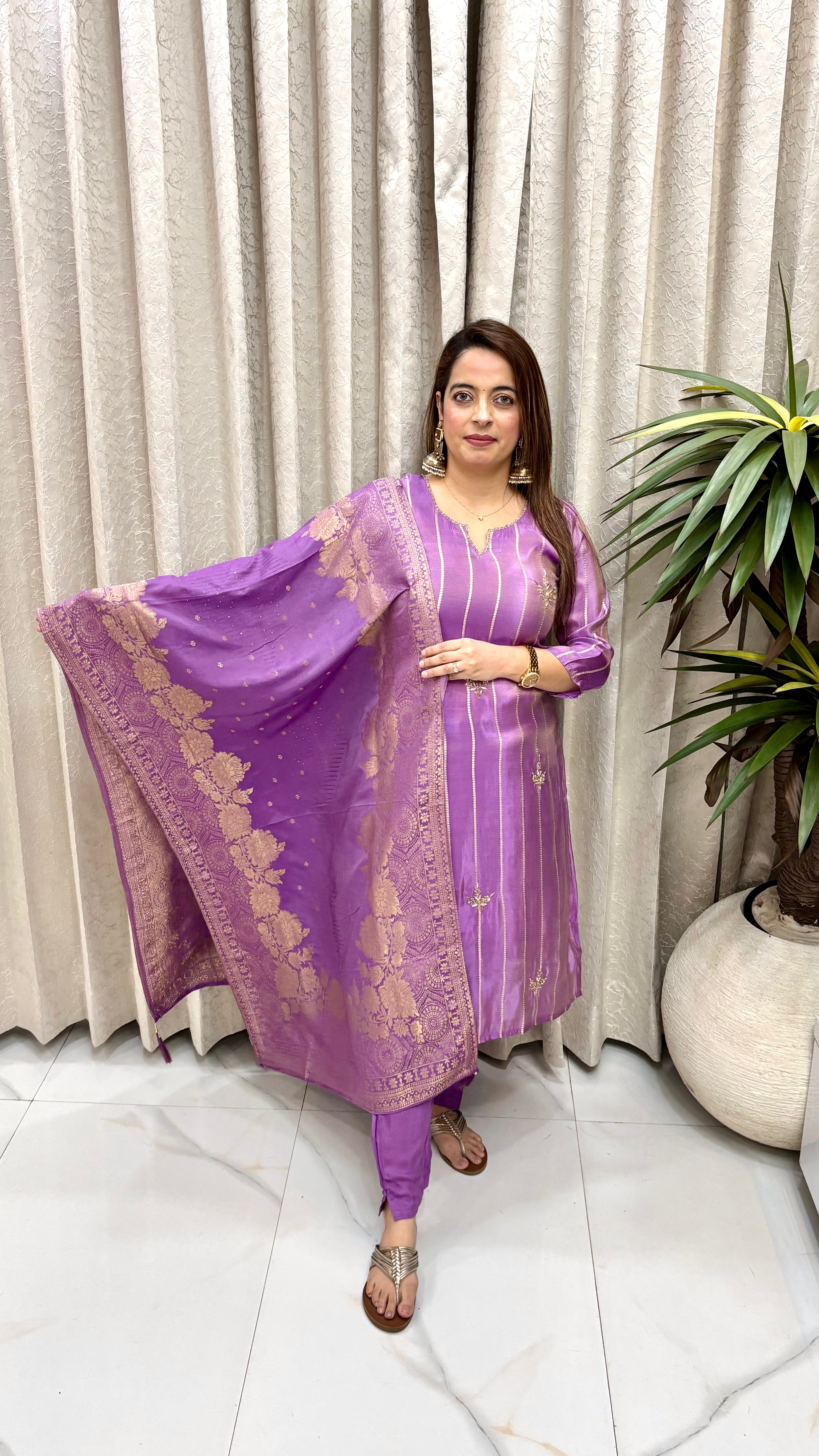 Premium Banarasi Striped Organza Shimmer Suit with Metallic Zardozi Handwork & Fluid Shantoon Trousers