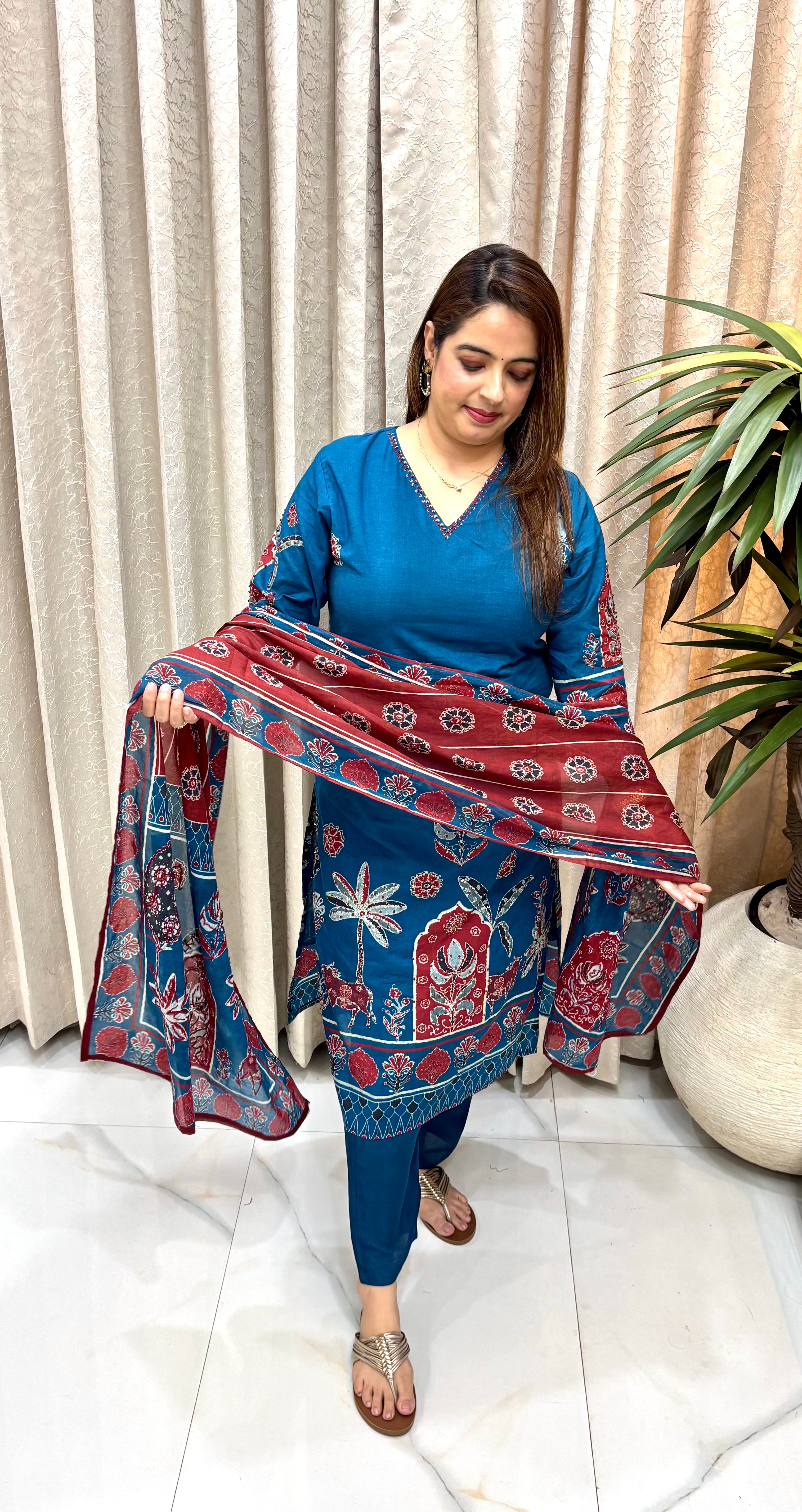Premium Pure Cotton Suit Set with Detailed Knot Work, Shimmering Real Mirrors, & Heavy Embroidered Dupatta