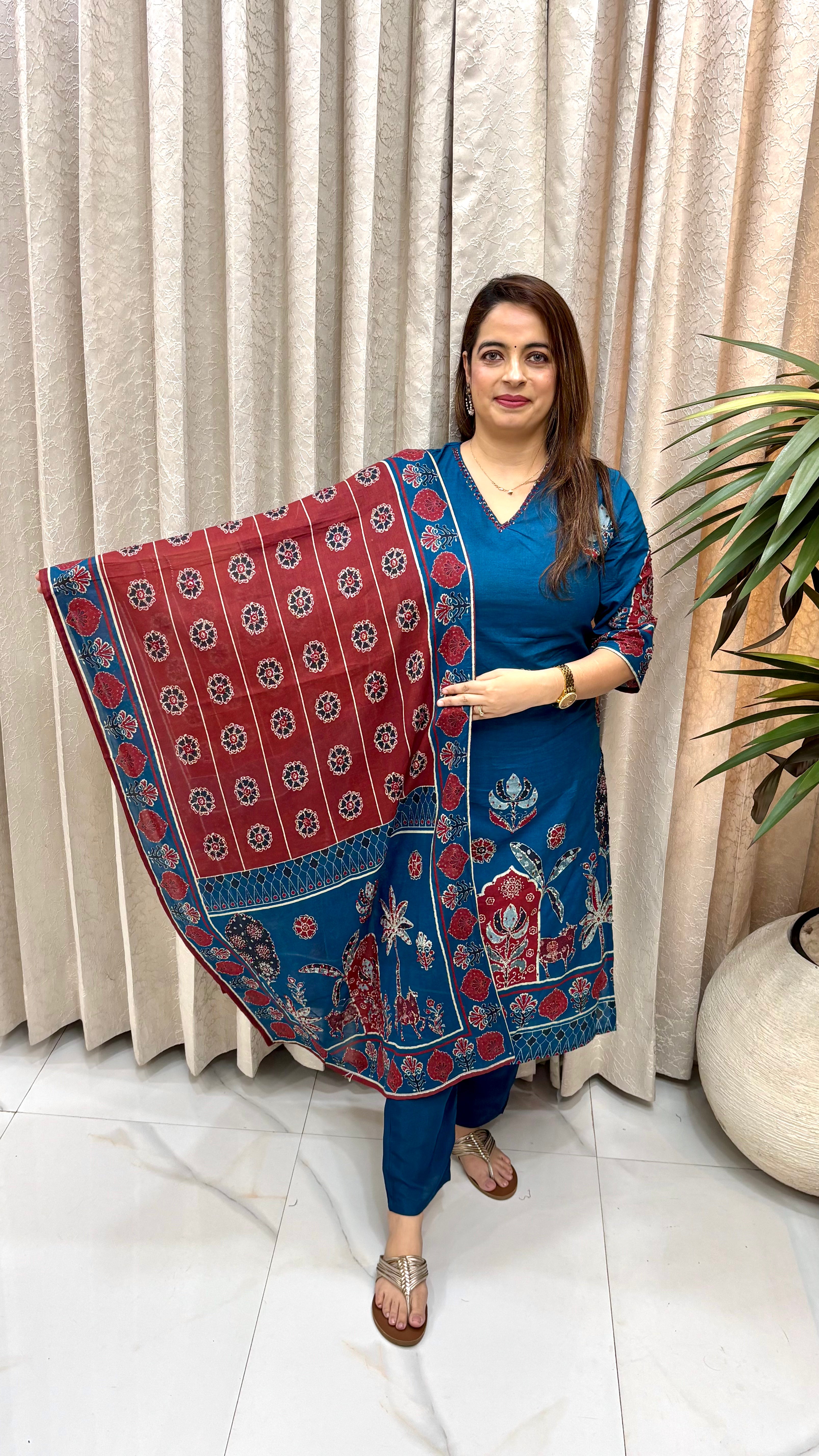 Premium Pure Cotton Suit Set with Detailed Knot Work, Shimmering Real Mirrors, & Heavy Embroidered Dupatta