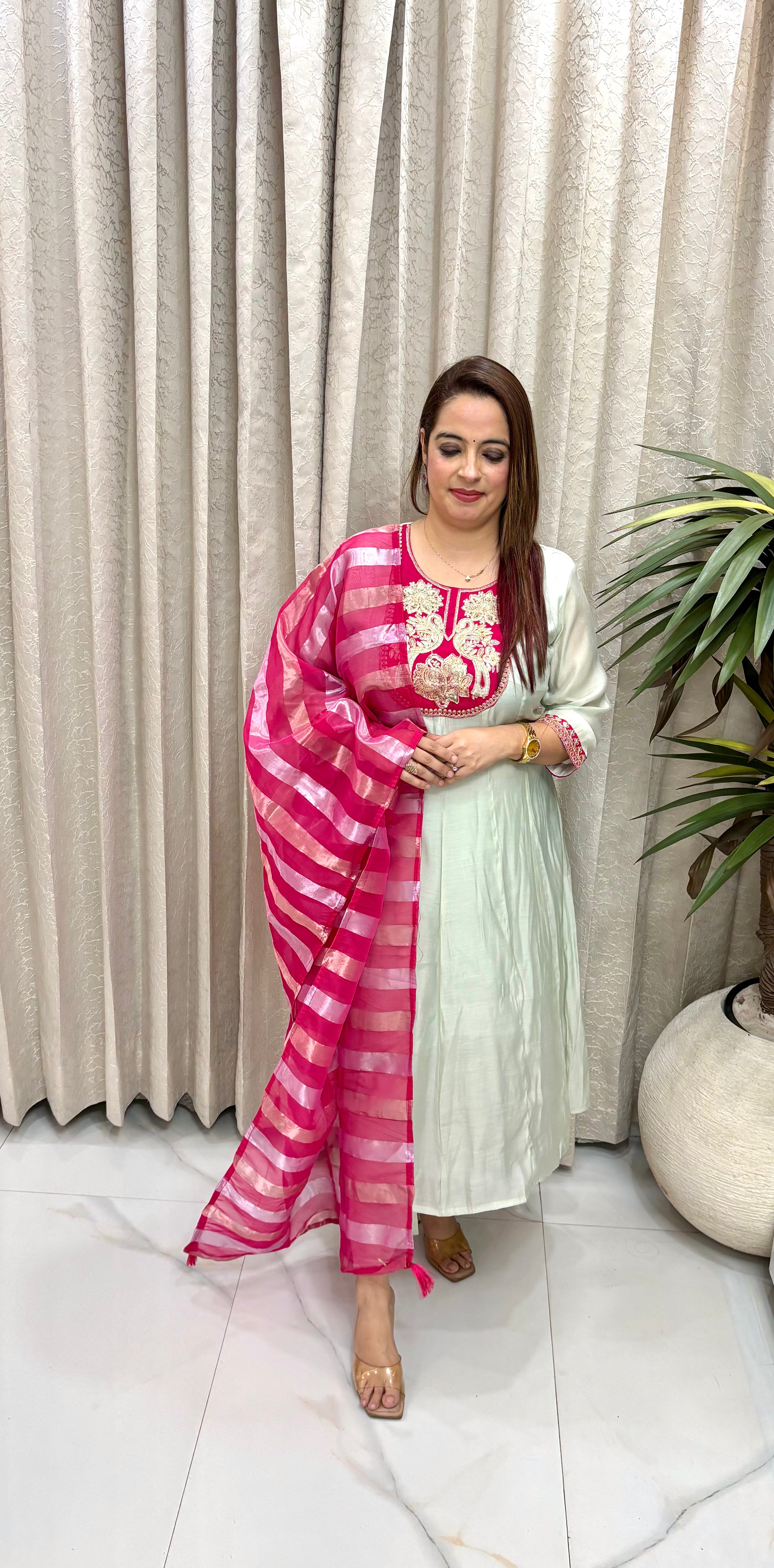 Exquisite Mul Chanderi Flared Anarkali with Artisanal Embroidery & Lagdi Patta Organza Dupatta