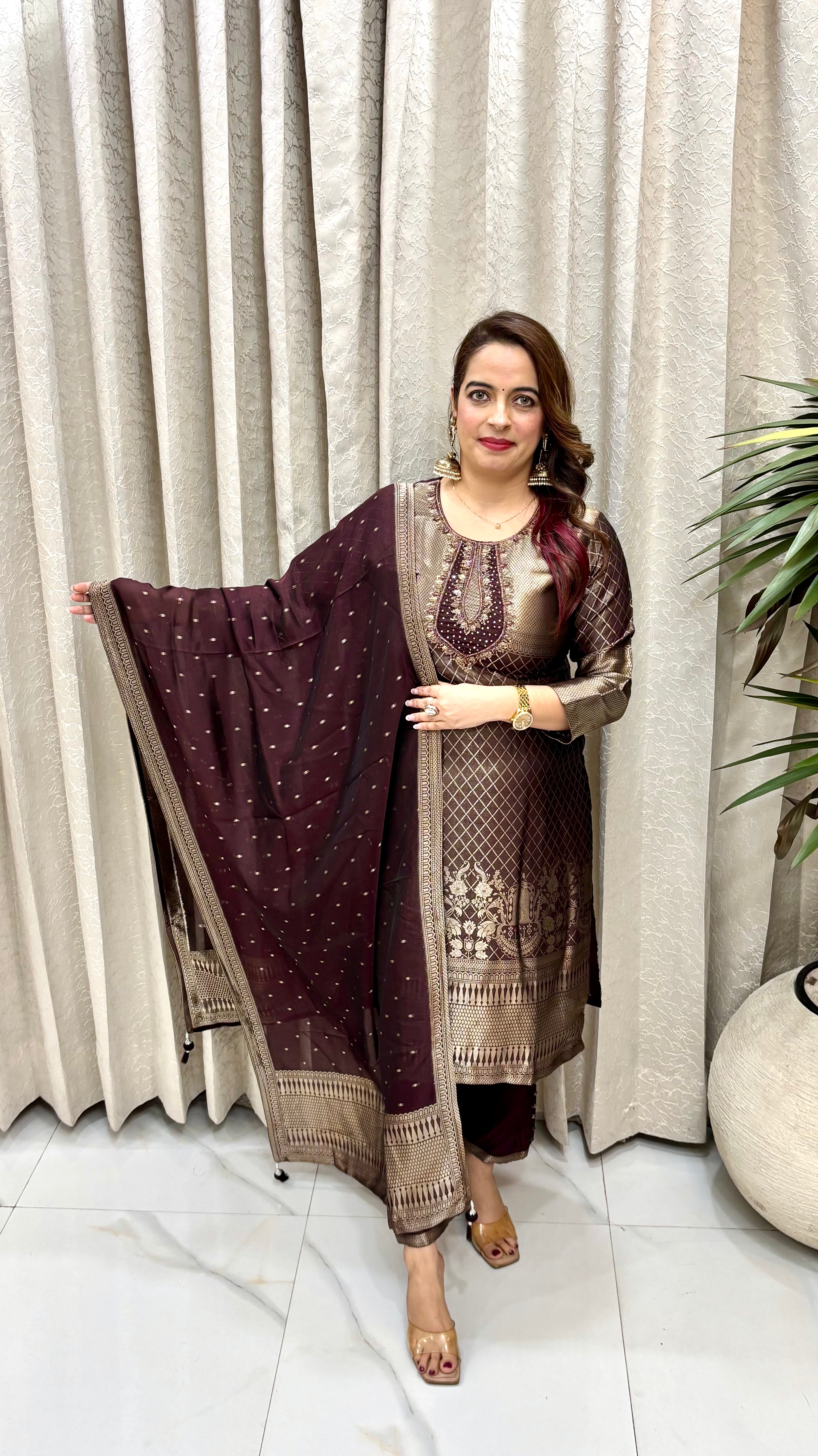 Heritage Magnificence: Pure Banarasi Silk, Regal Hand-Stitched Zardozi Work, & Potli Button Detail Trousers