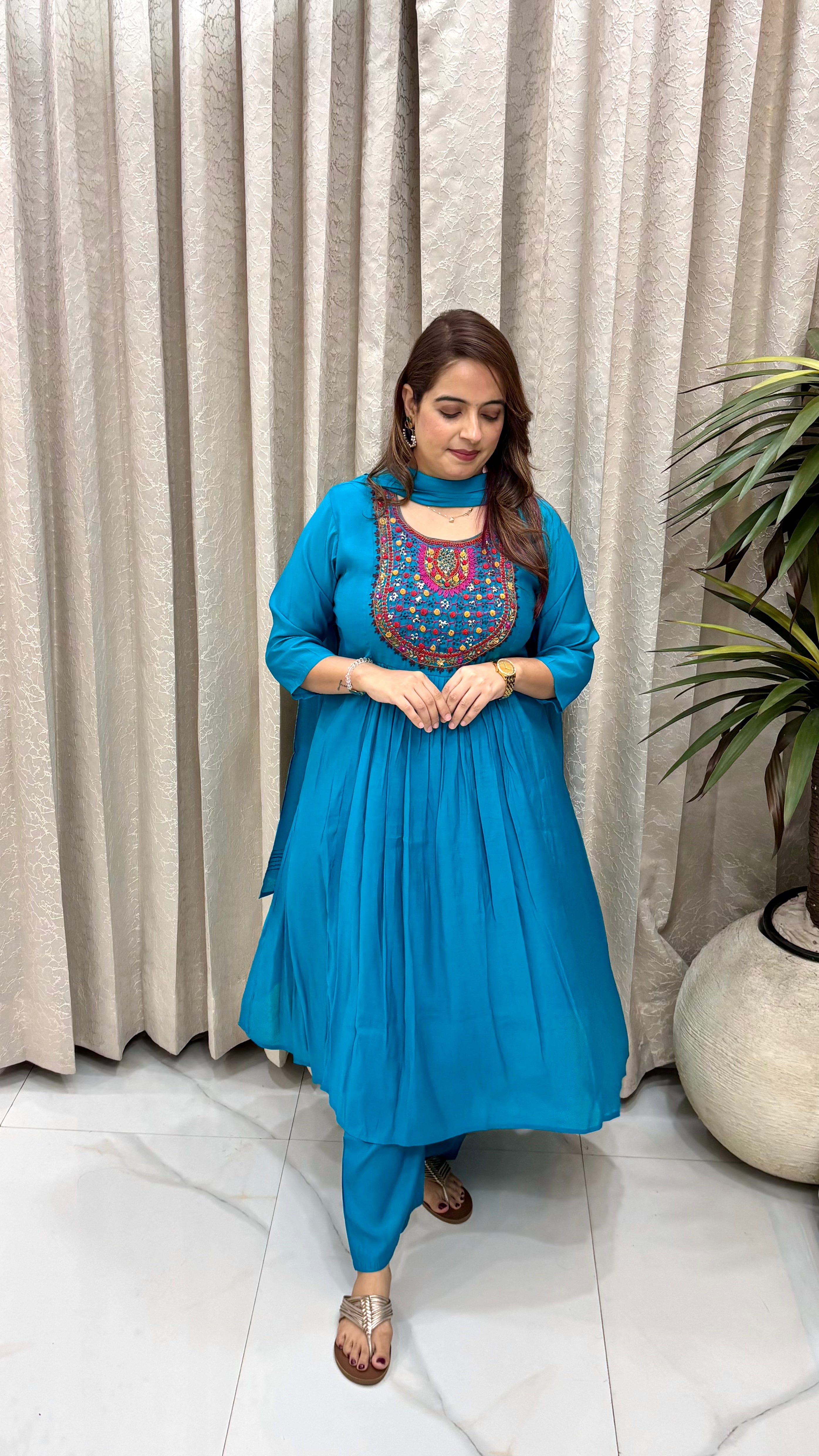Heritage Artistry & Fluid Silhouette: Pure Mul Chanderi, Hand-Worked Kolkatta Knots, Center Gathers, & Breathable Cotton Lining