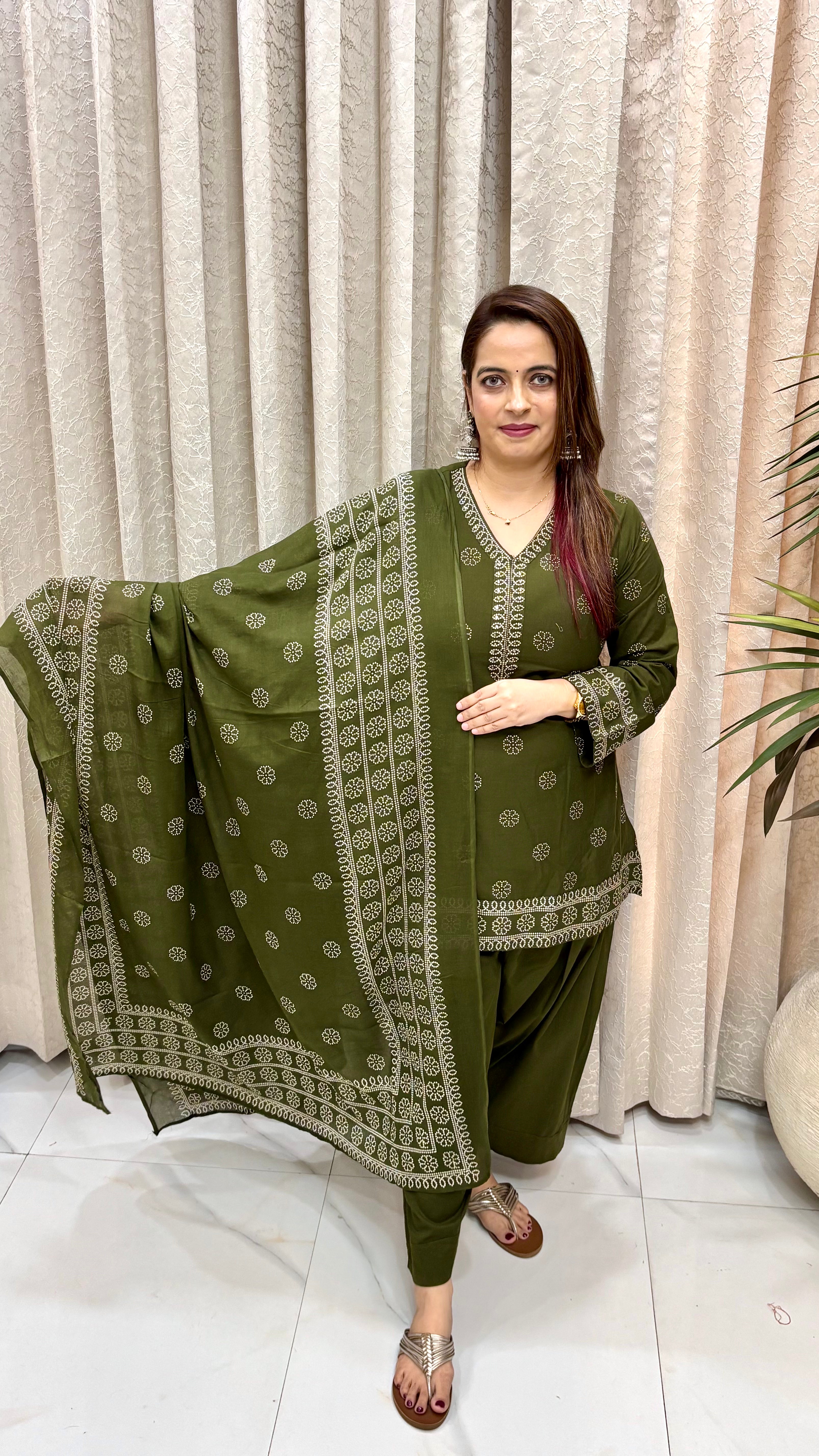 The Most Viral Bandhani Cotton Farshi Salwar Co-Ord Set
