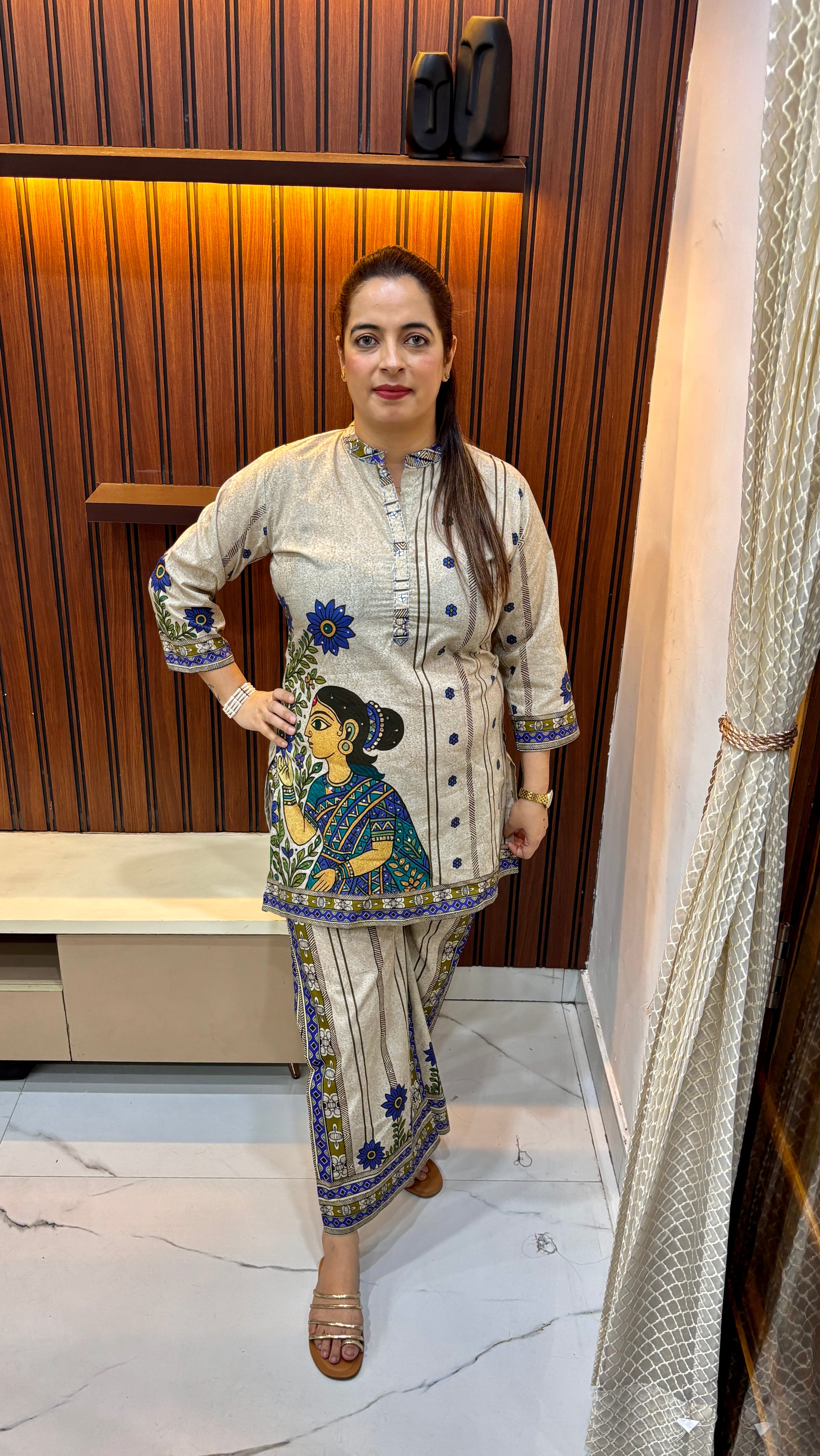 ✨ The Earthy Avant-Garde: Pure Cotton Madhubani Figure Art Co-ord Set with Mirror Artistry ✨