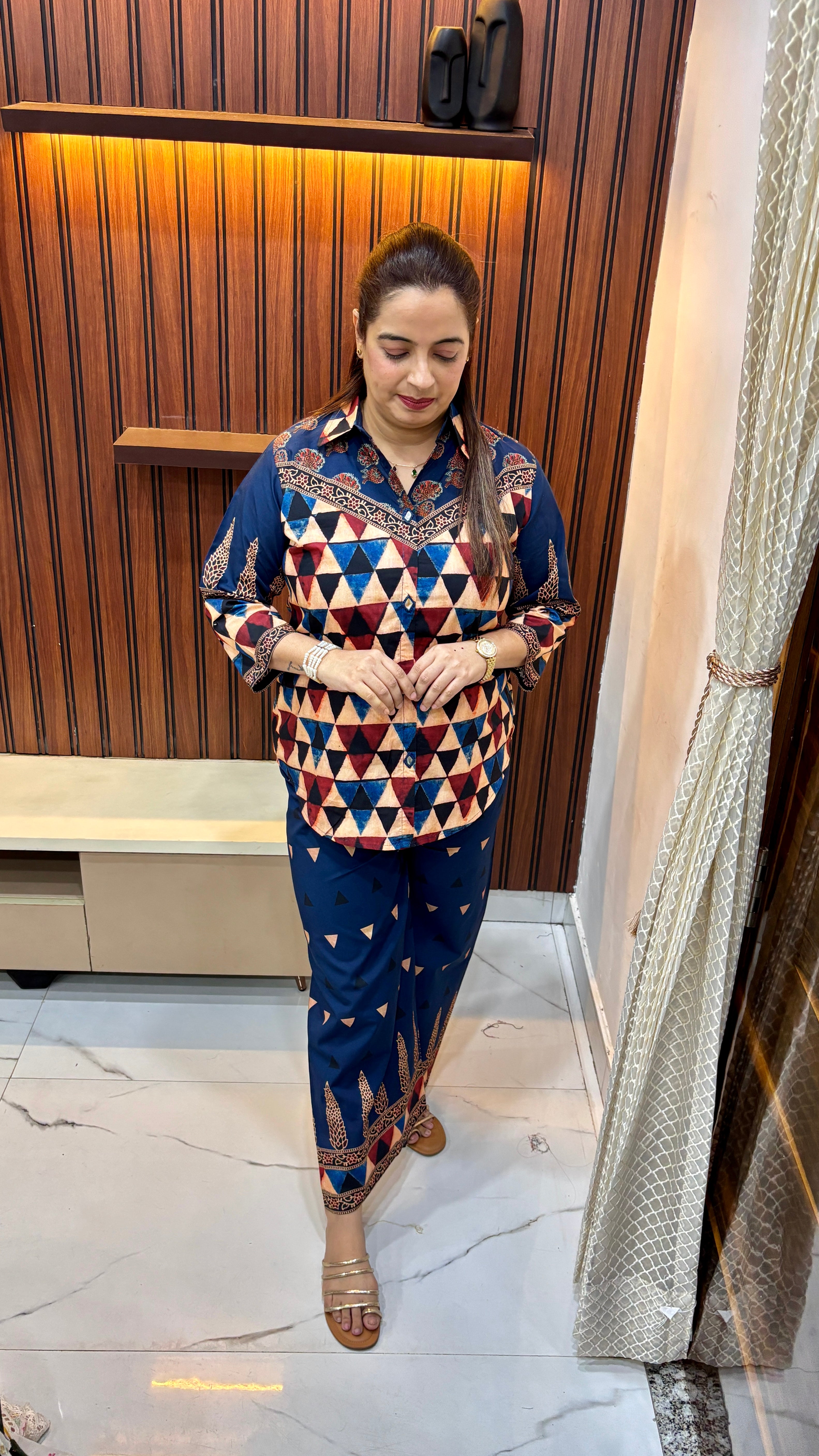 ✨ The Earthy Avant-Garde: Pure Cotton Ajrakh Print Co-ord Set with Mirror Artistry ✨