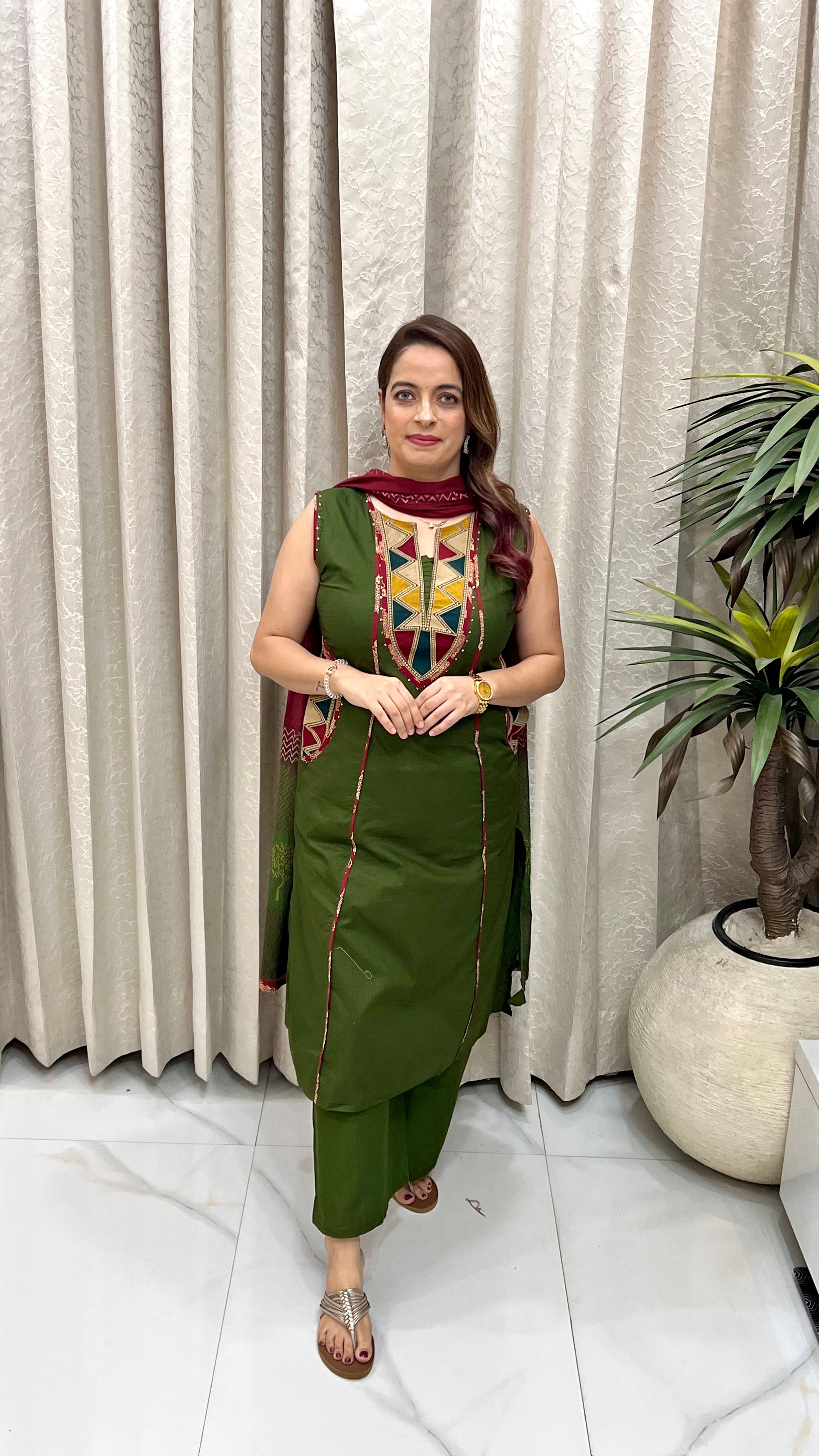 The Pure Cotton Sleeveless A-Line Suit with Katha & Block Print