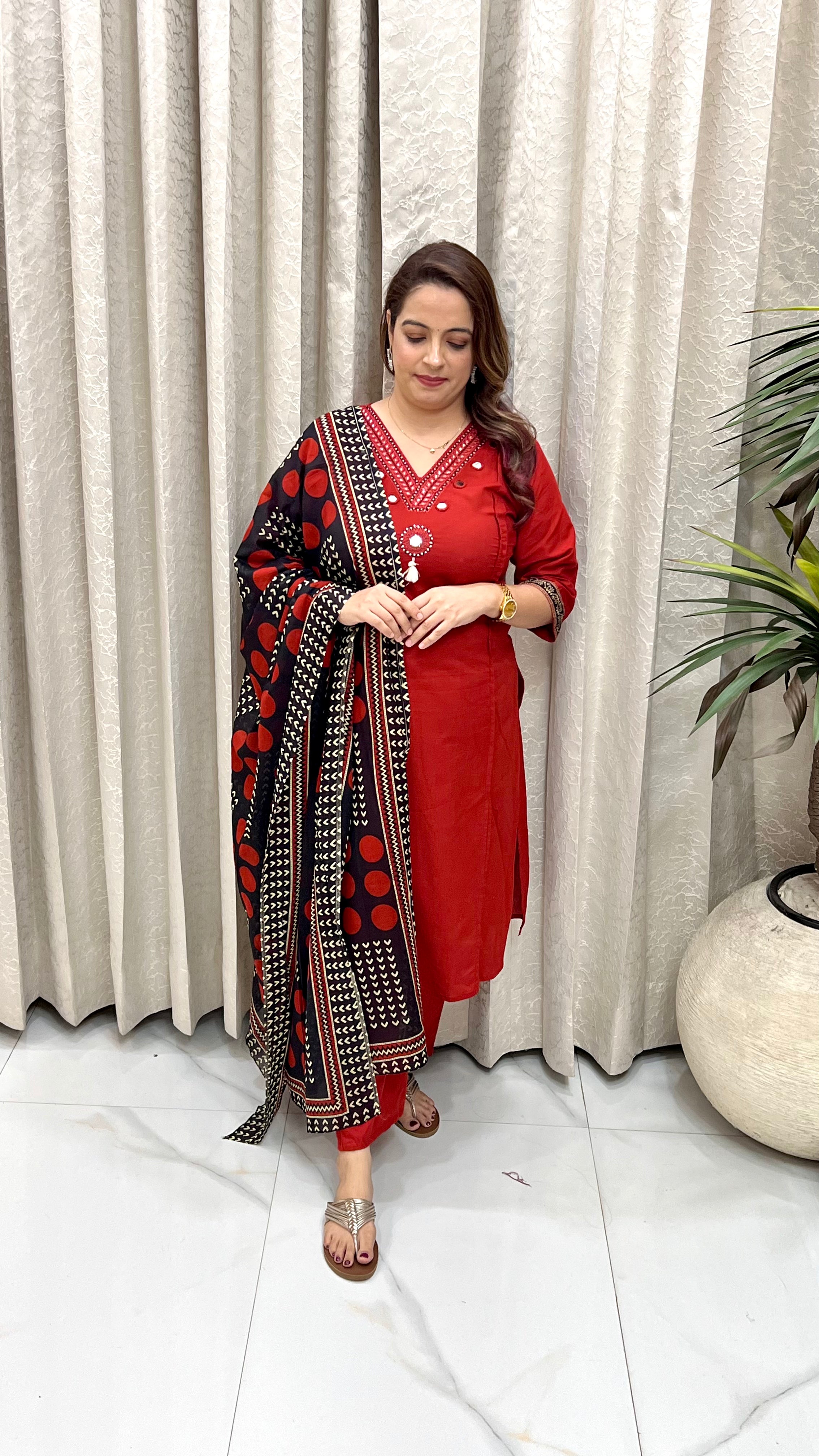 The Dabu Cotton Suit with Mirror Work & Mixed-Print Dupatta