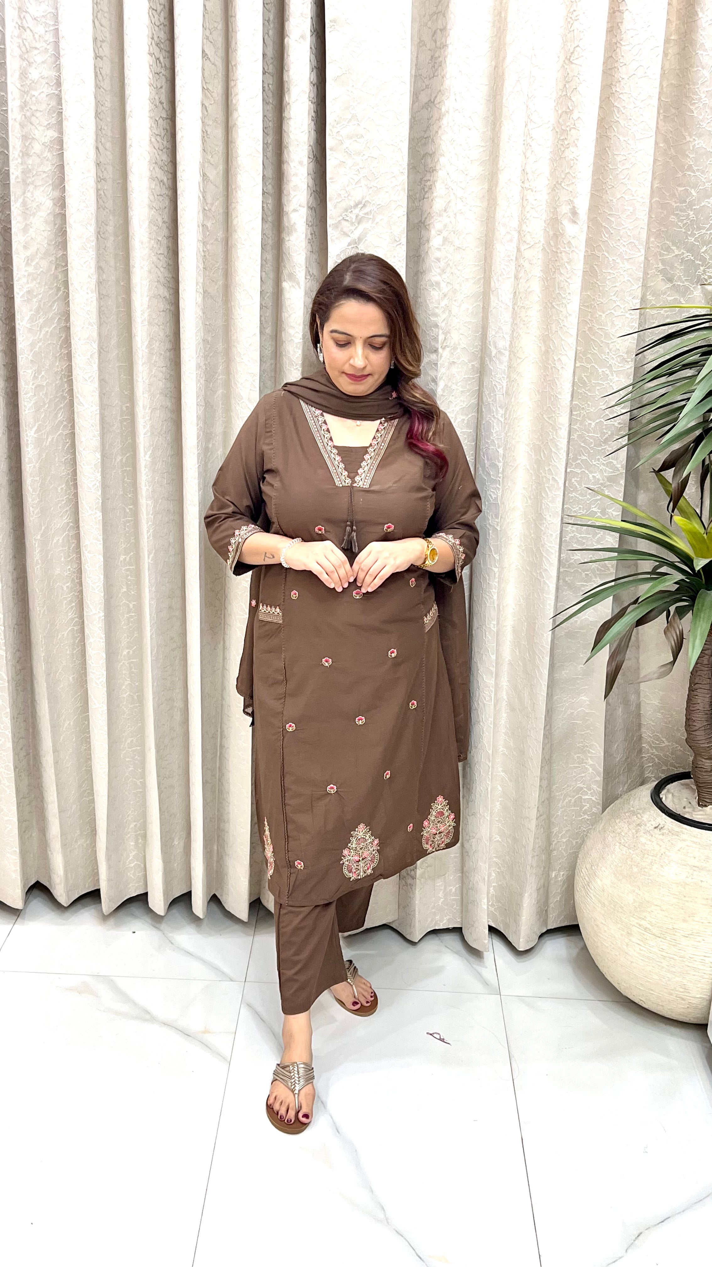 The Pure Cotton Crochet Lace & Tassel Suit