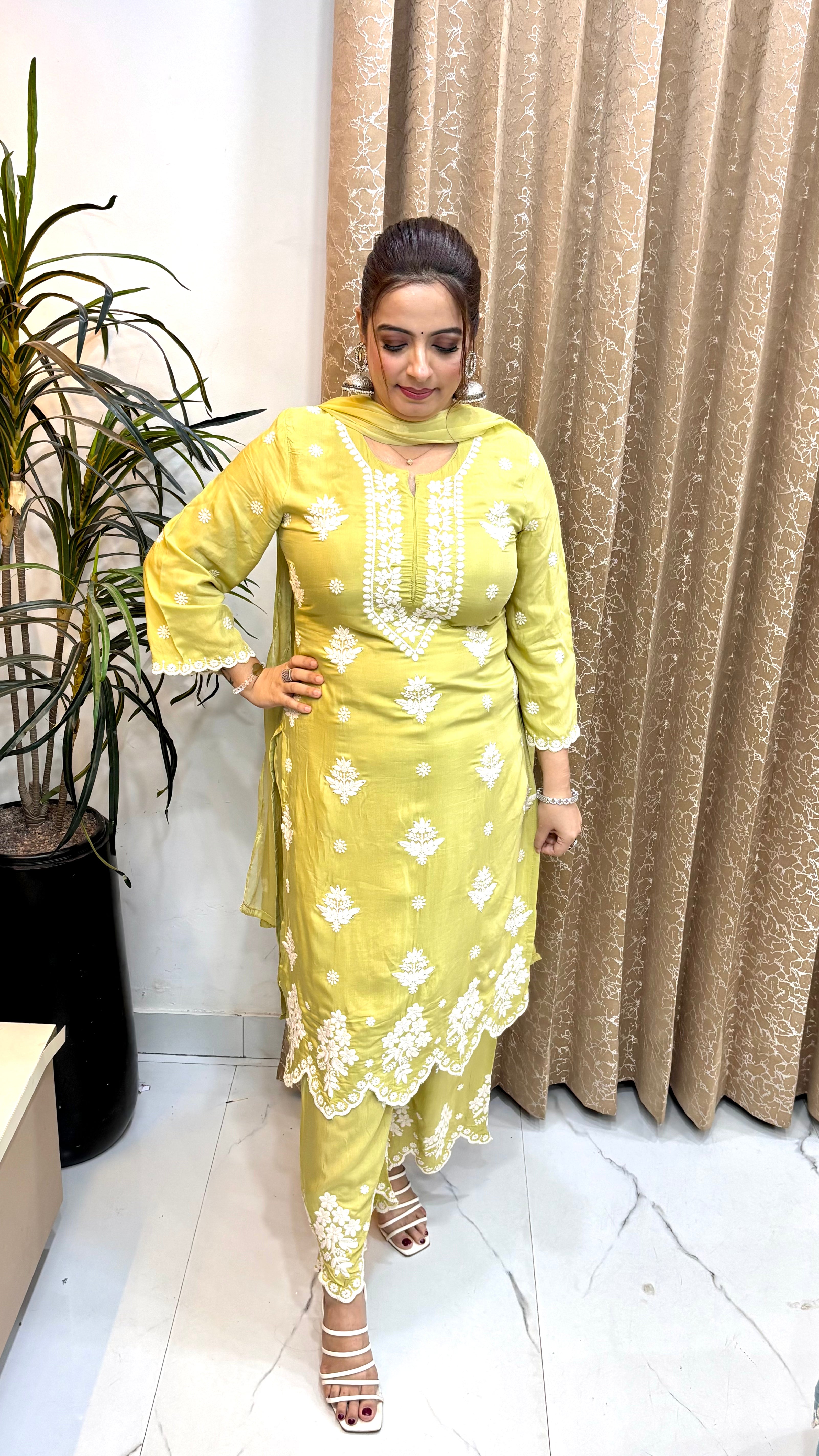 Premium Natural Crepe Lucknowi Suit ✨