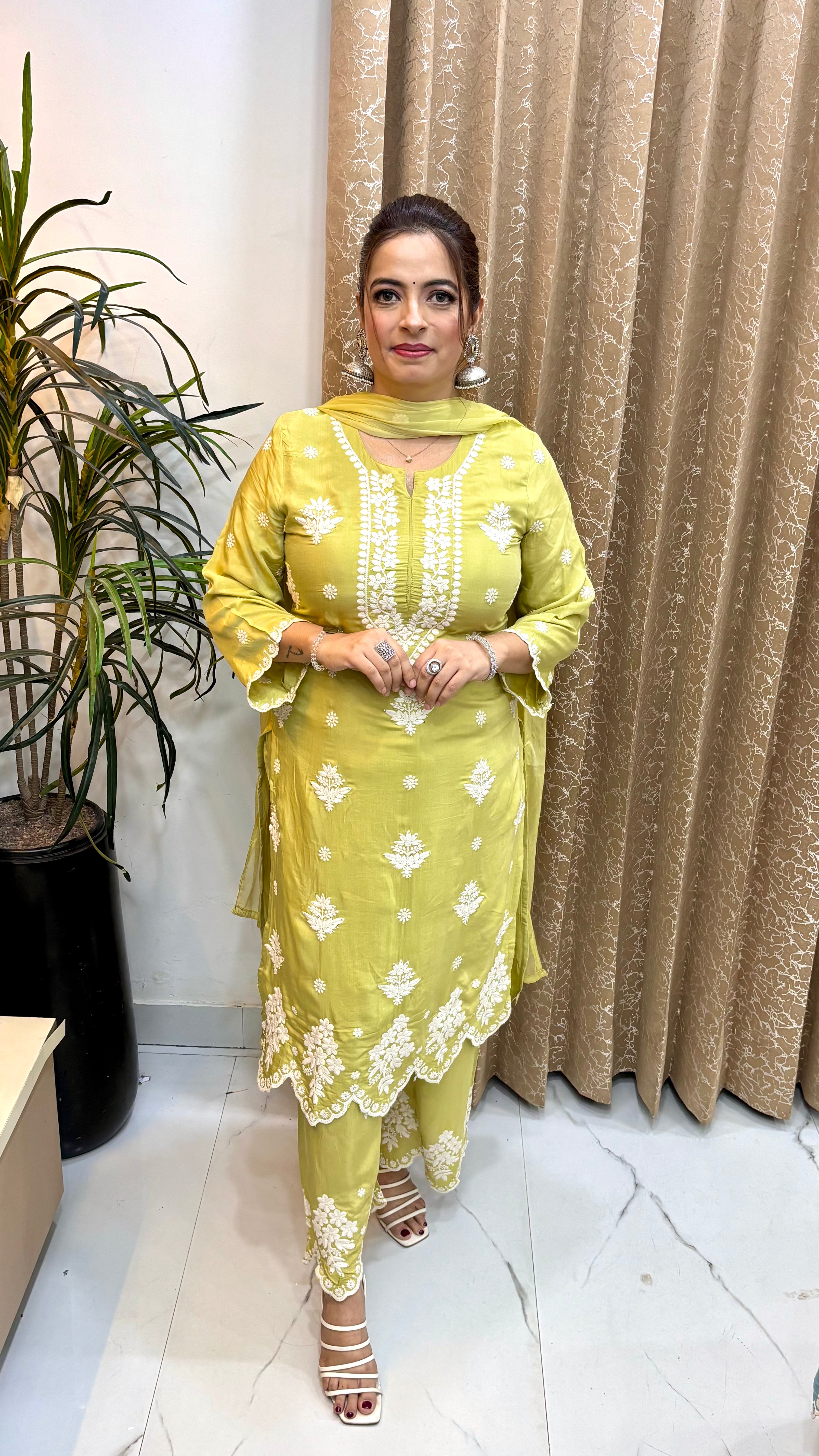 Premium Natural Crepe Lucknowi Suit ✨