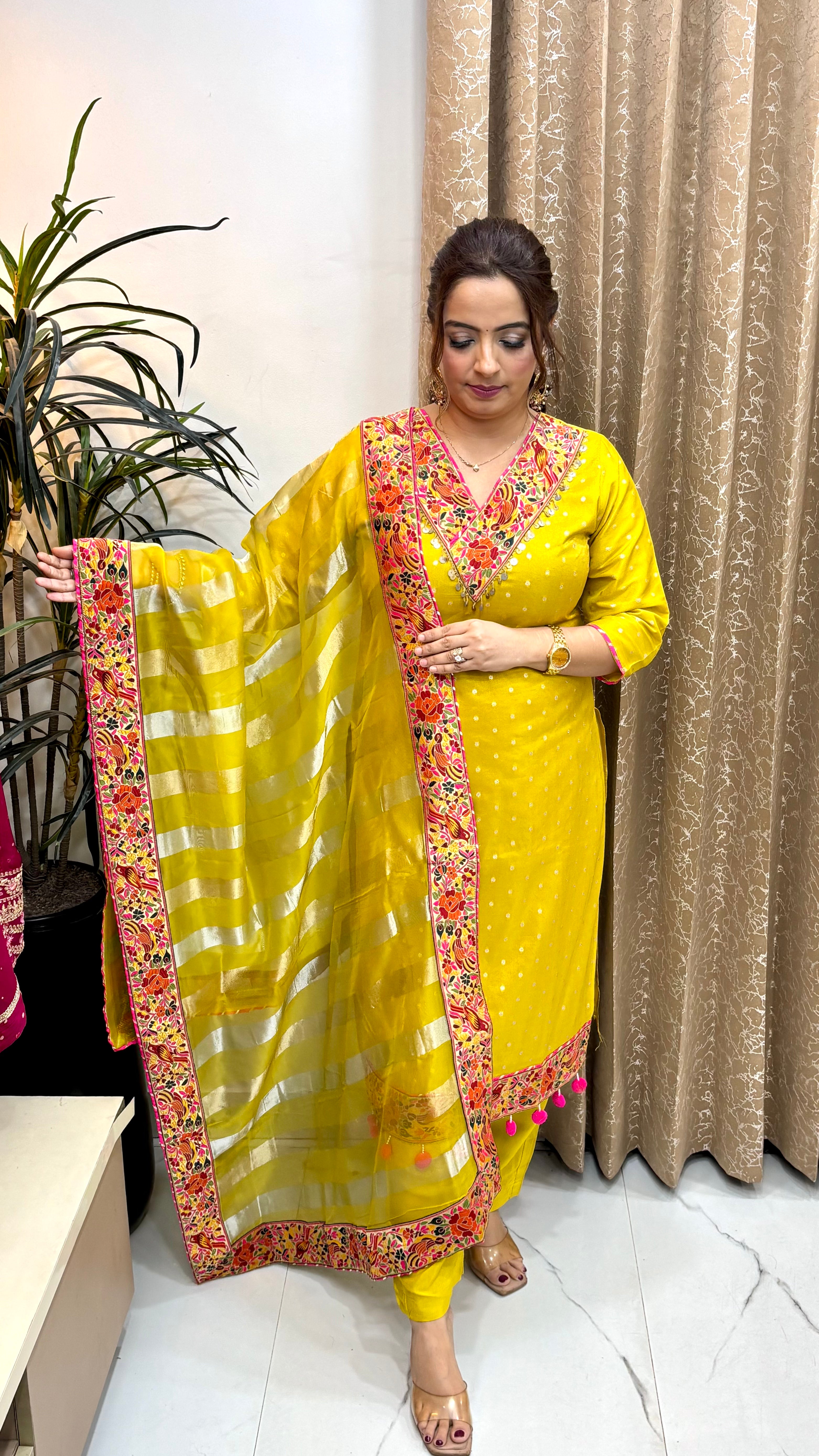 The Organza Shimmer Suit with Banarasi Accents & Pom-Pom Detailing