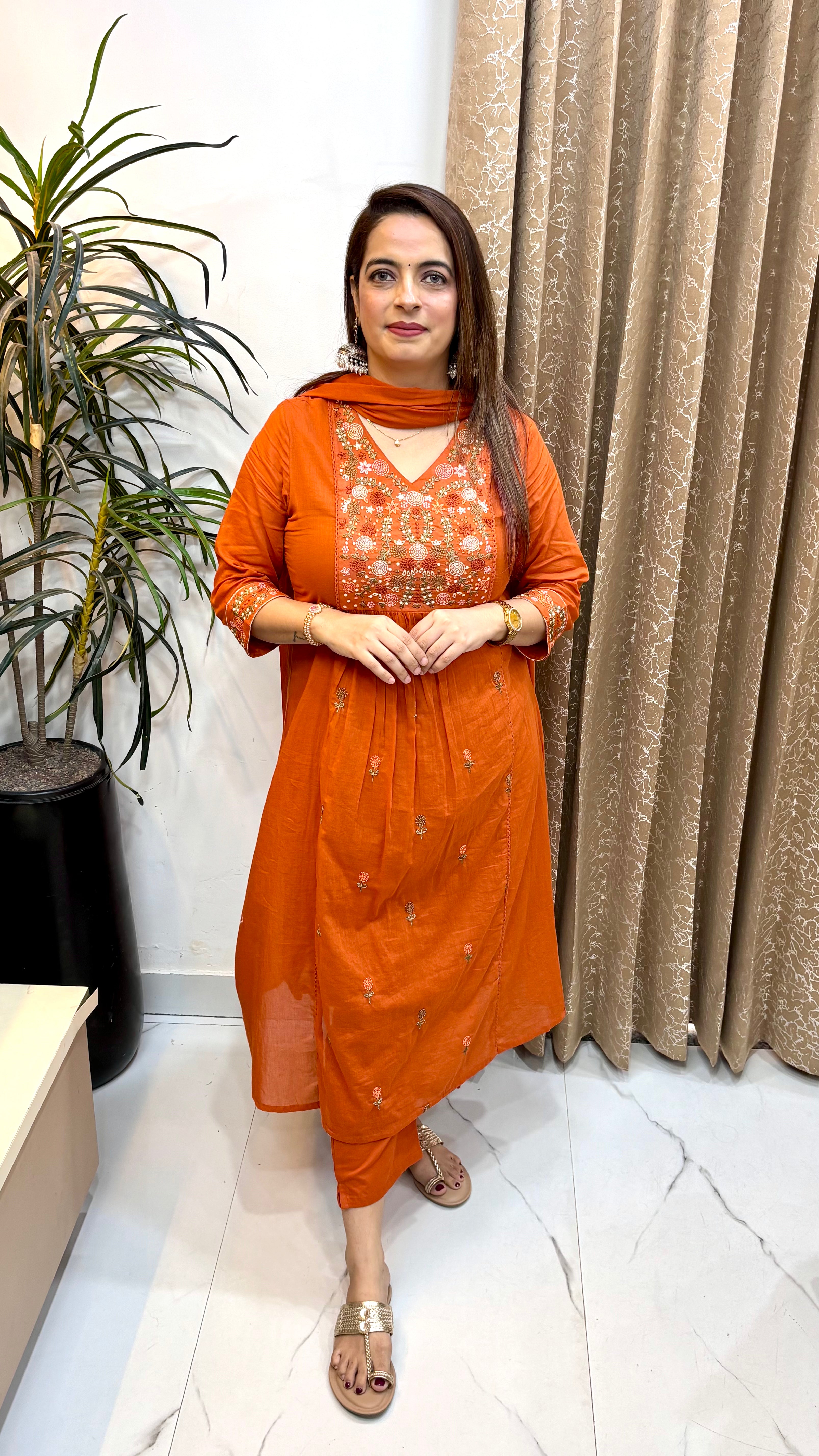 The Mulmul Cotton Kolkata Knot Work & Pintex Suit Set