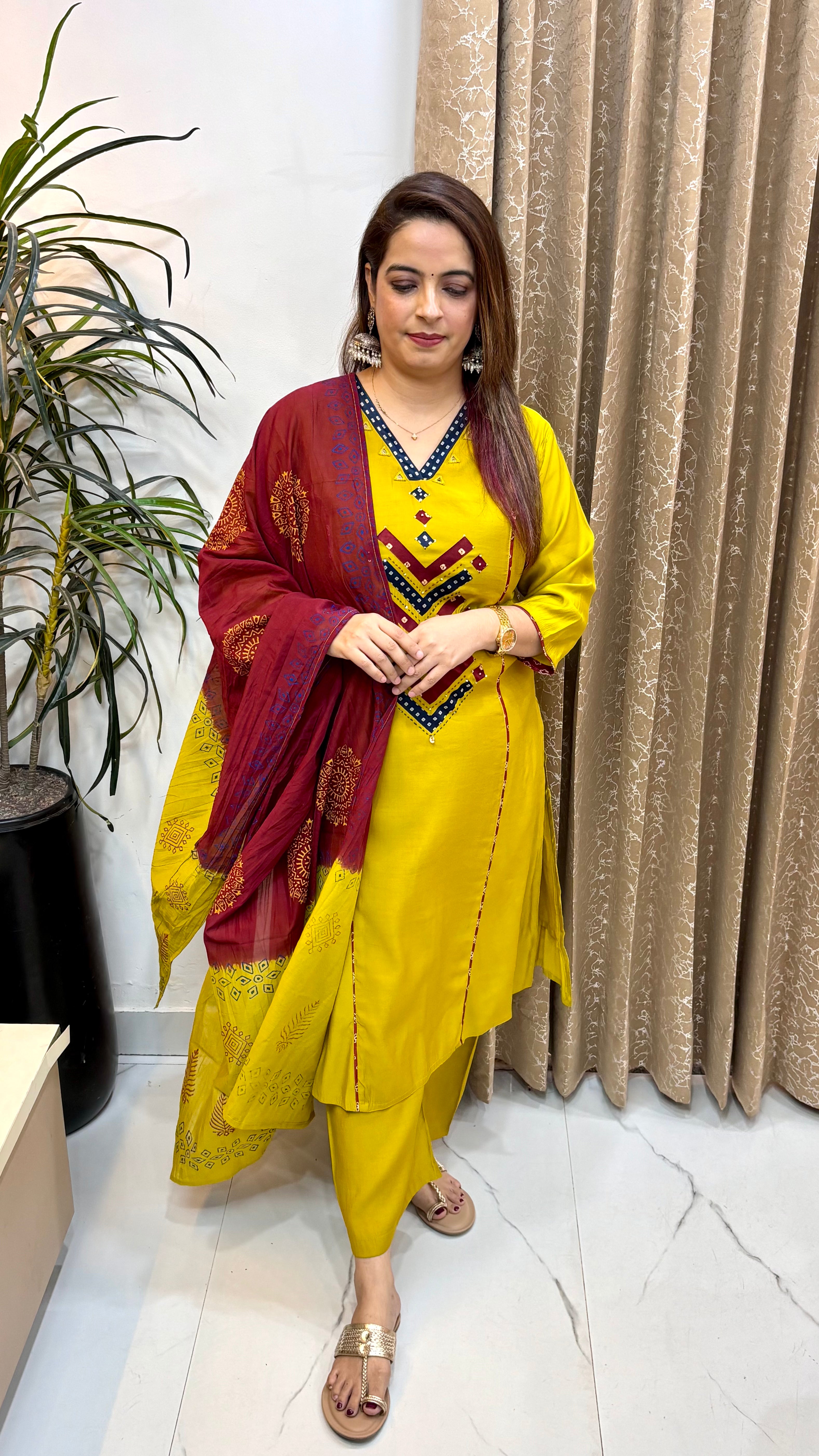 The Mustard Yellow Mul Chanderi Suit with Gajji Silk Mirror Border