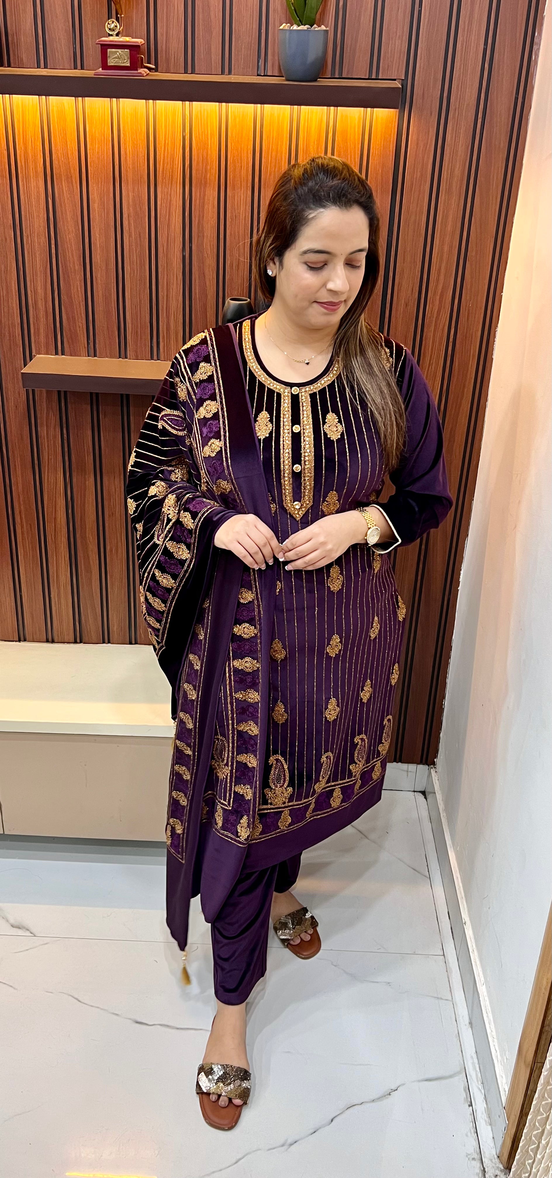 Velvet Suit with Thread Embroidery &  Zari Work — Dual Side Pockets