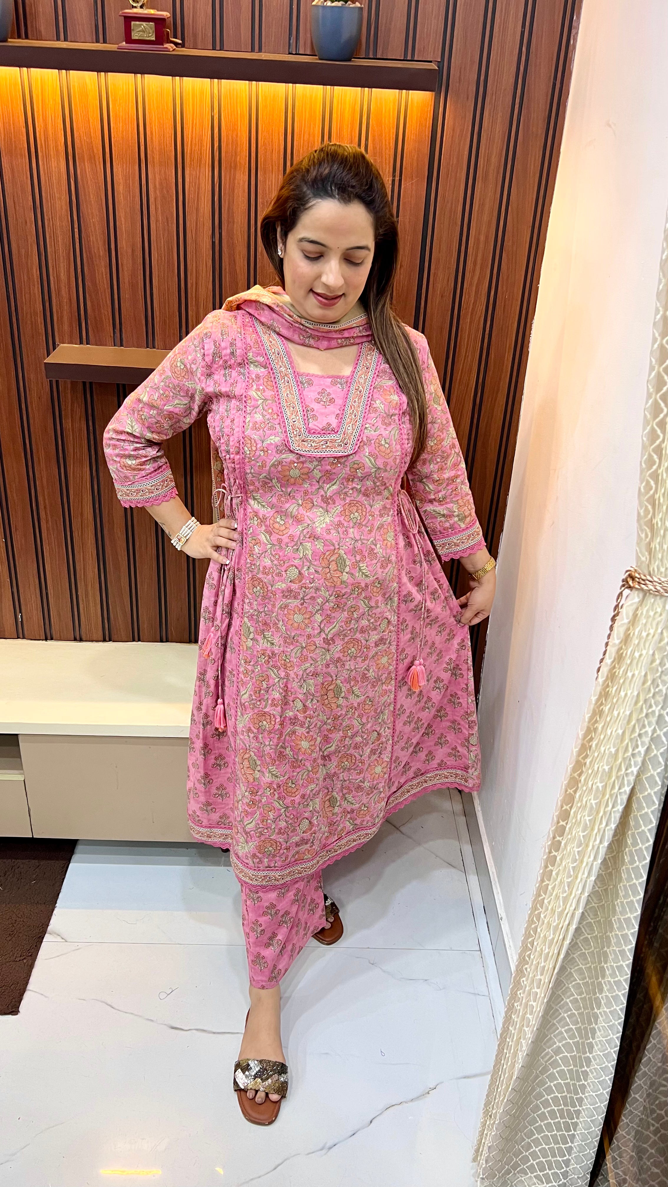 Pure Cotton Anarkali with Collar Neck — Paired with Loose Plazo (Copy)