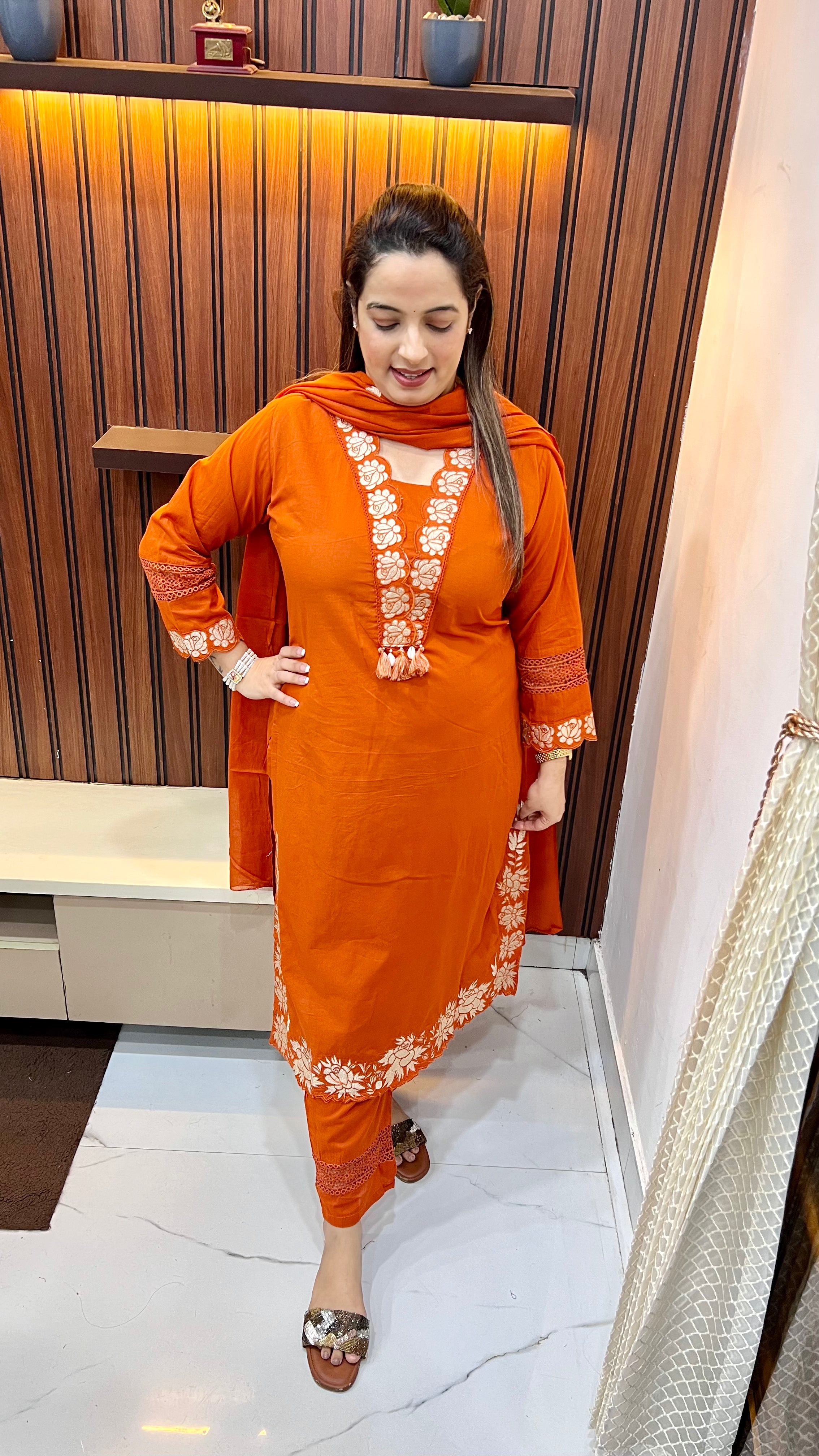 Pure Cotton Suit with Mul Cotton Dupatta & Thread Embroidery — Elegant Daily Wear