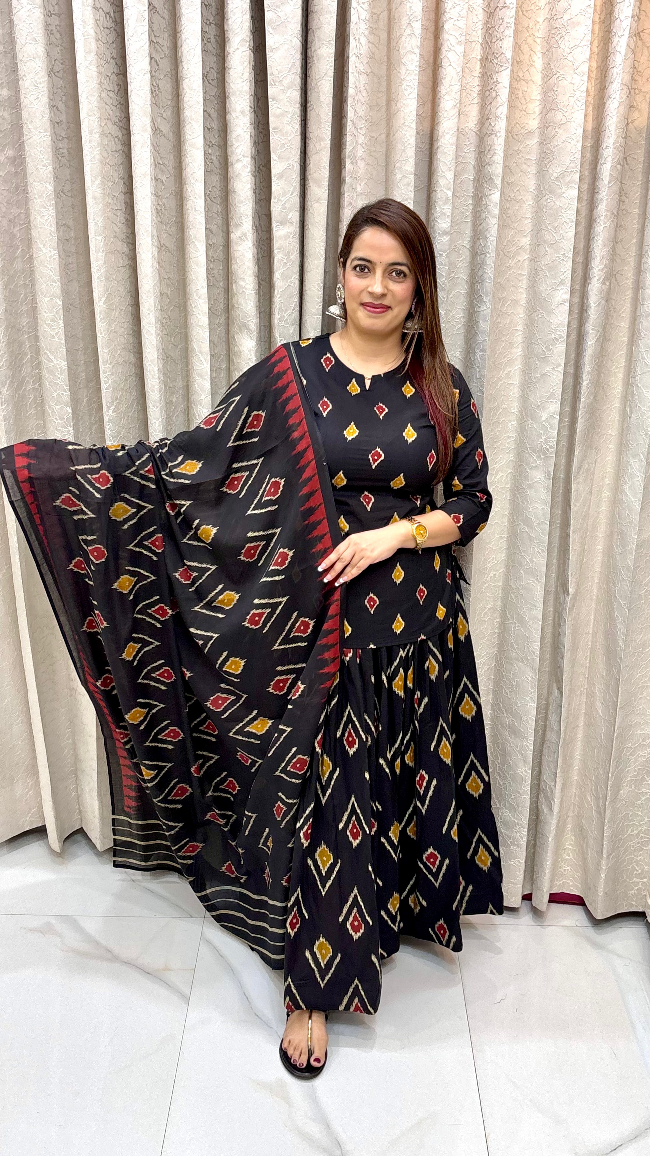 The Pure Cotton Printed Ghagra Choli with Round V-Slit Neckline