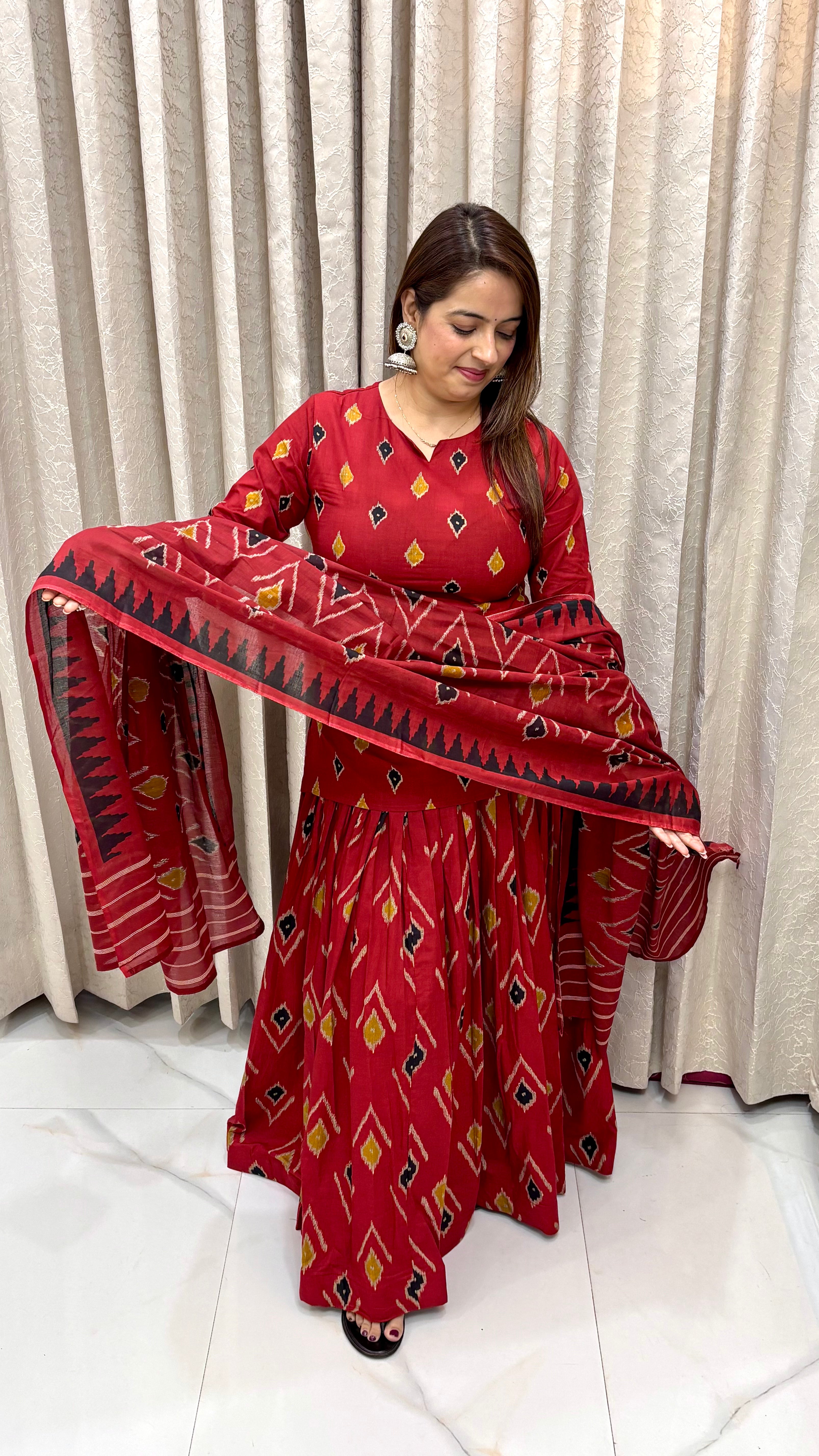The Pure Cotton Printed Ghagra Choli with Round V-Slit Neckline