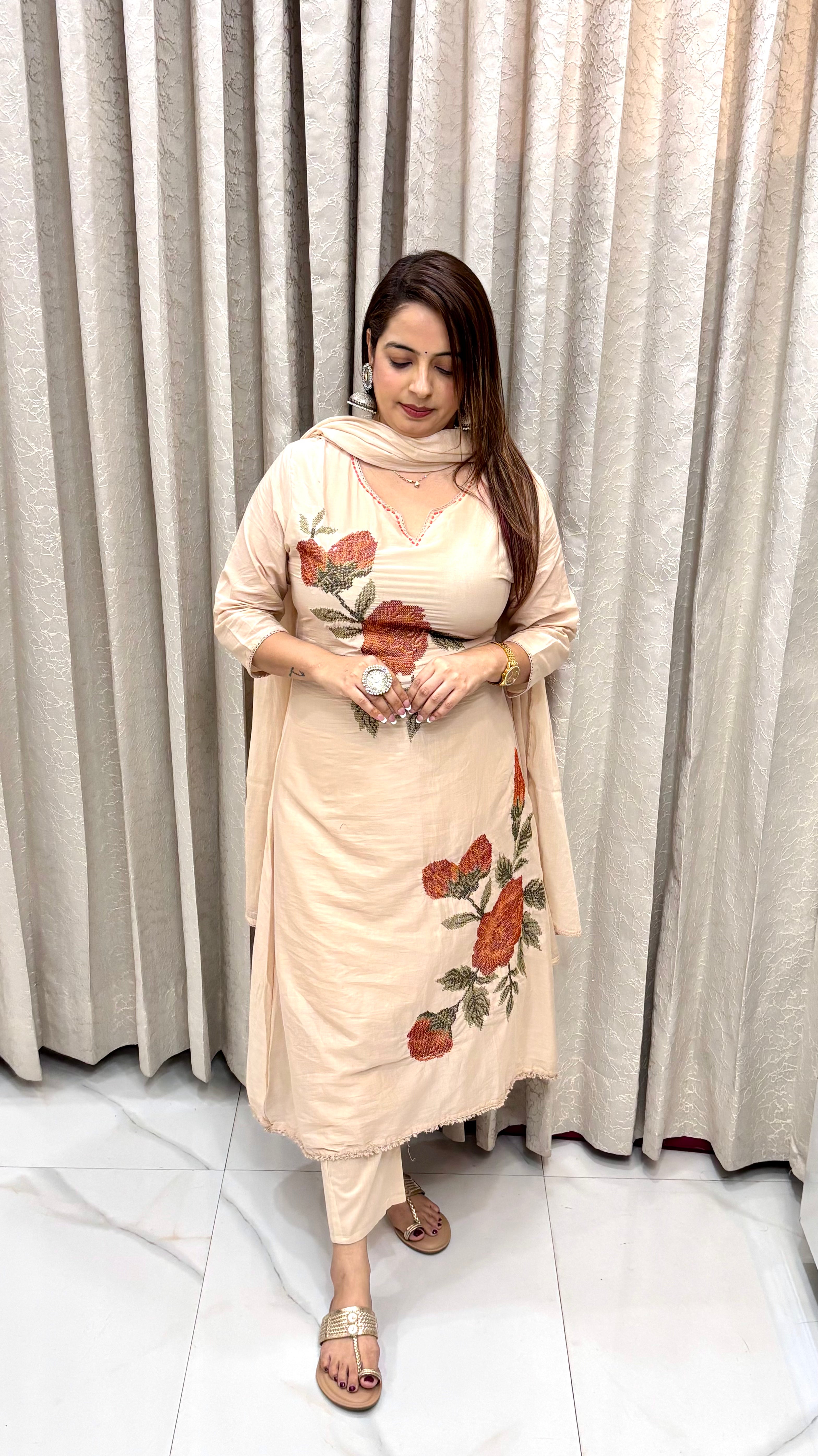 The Mulmul Cotton Suit with Cross-Stitched Floral Embroidery & Kantha Neckline