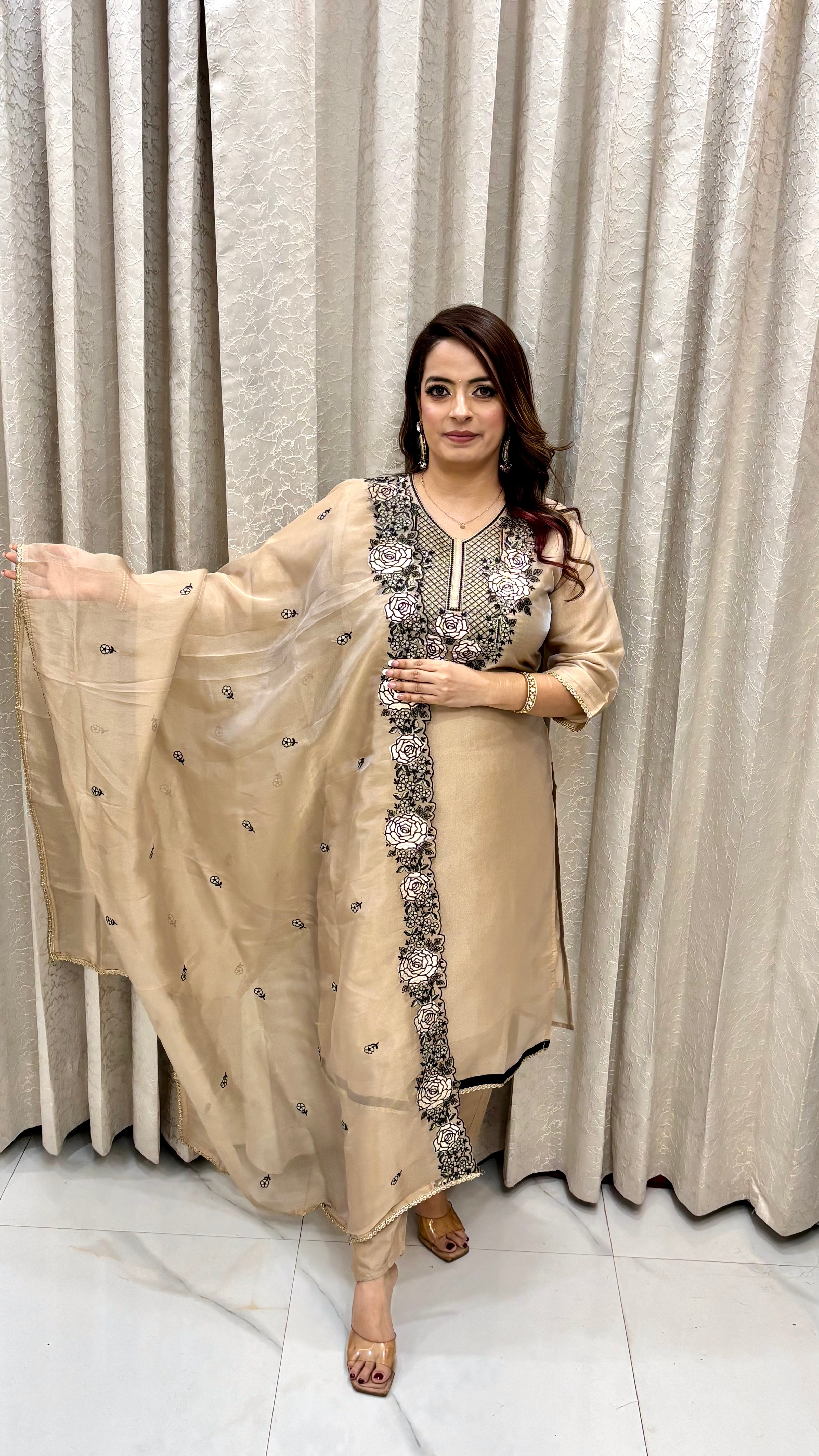 The Organza Shimmer Suit with Leather Patchwork, Resham Work & Floral Cutwork Dupatta