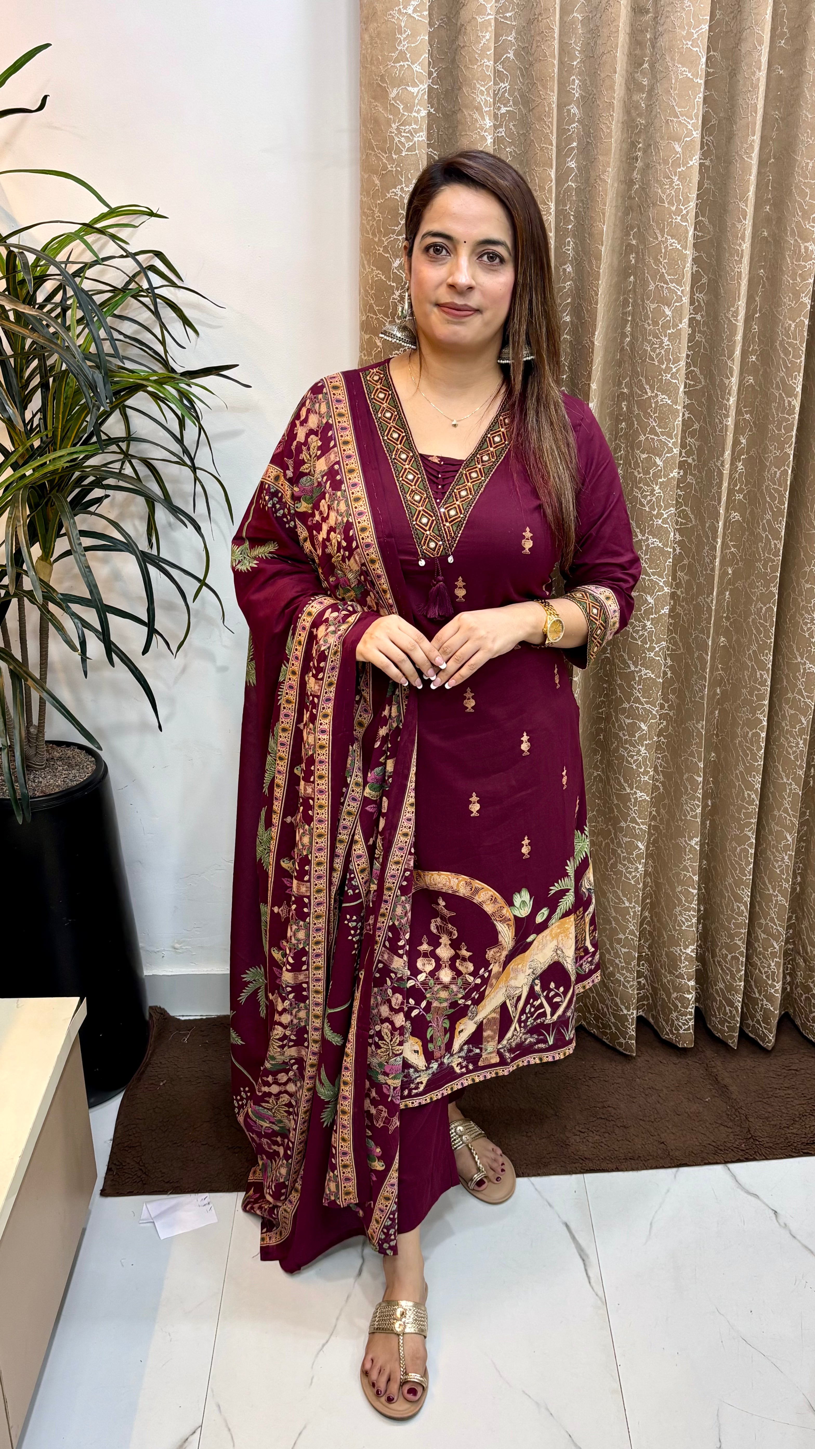 Pure Cotton Chinese Collar Suit Set with Handcrafted Tassels & Mulmul Dupatta