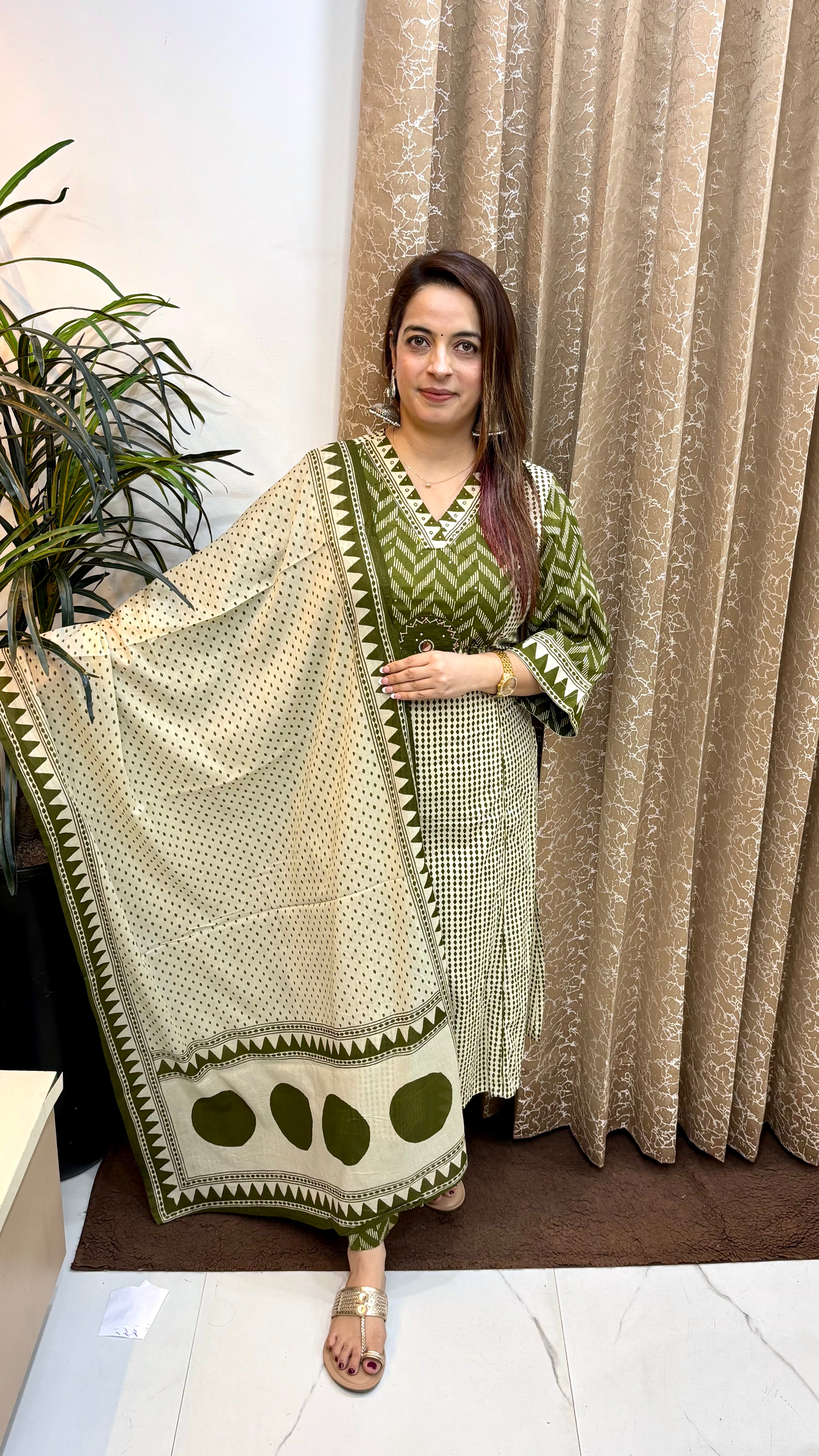 Pure Cotton Polka Dot Suit Set with Applique & Kodi Work