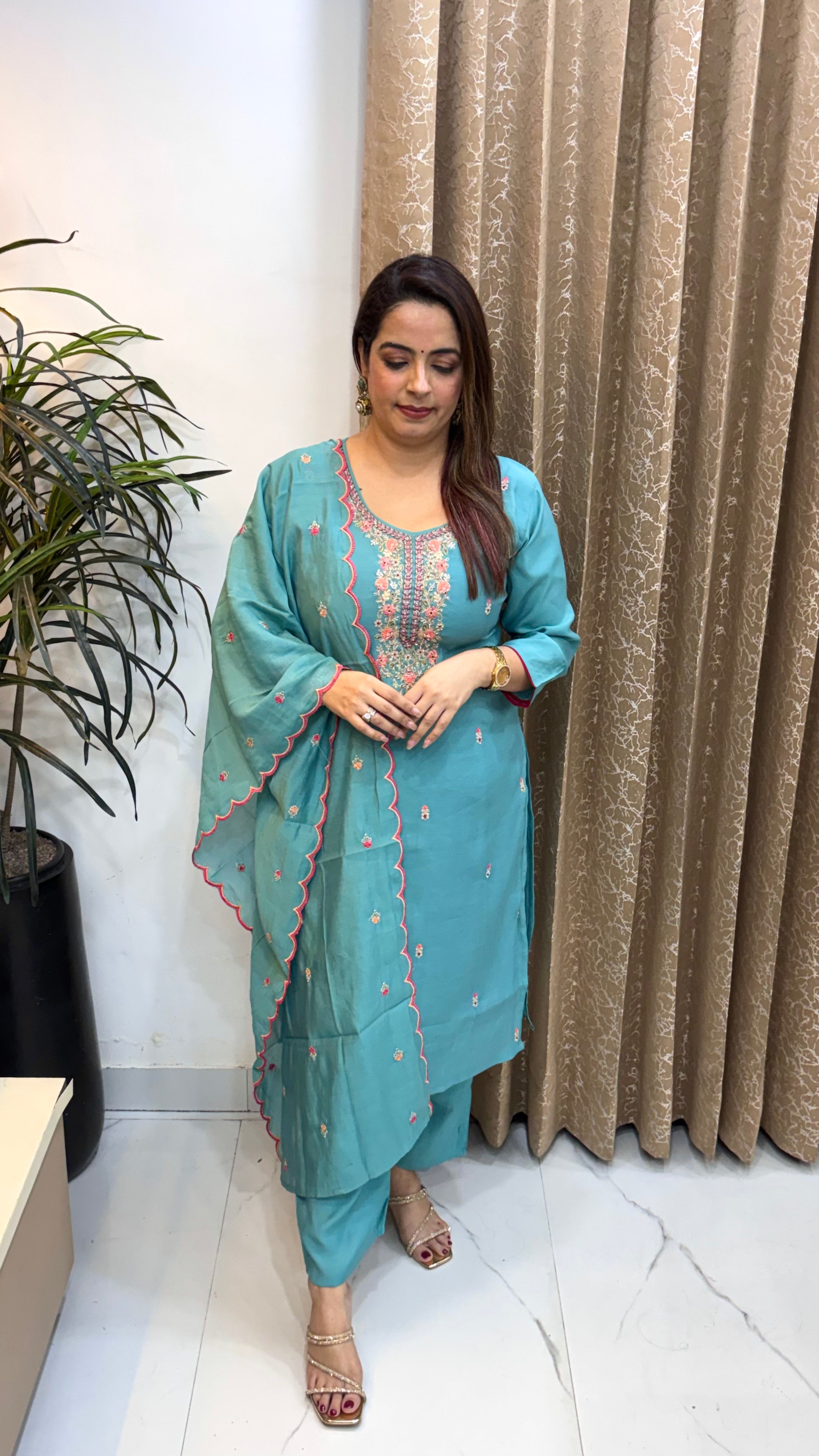 Mul Chanderi Suit with Pearl, Zardozi & Thread Work with Cutwork Dupatta