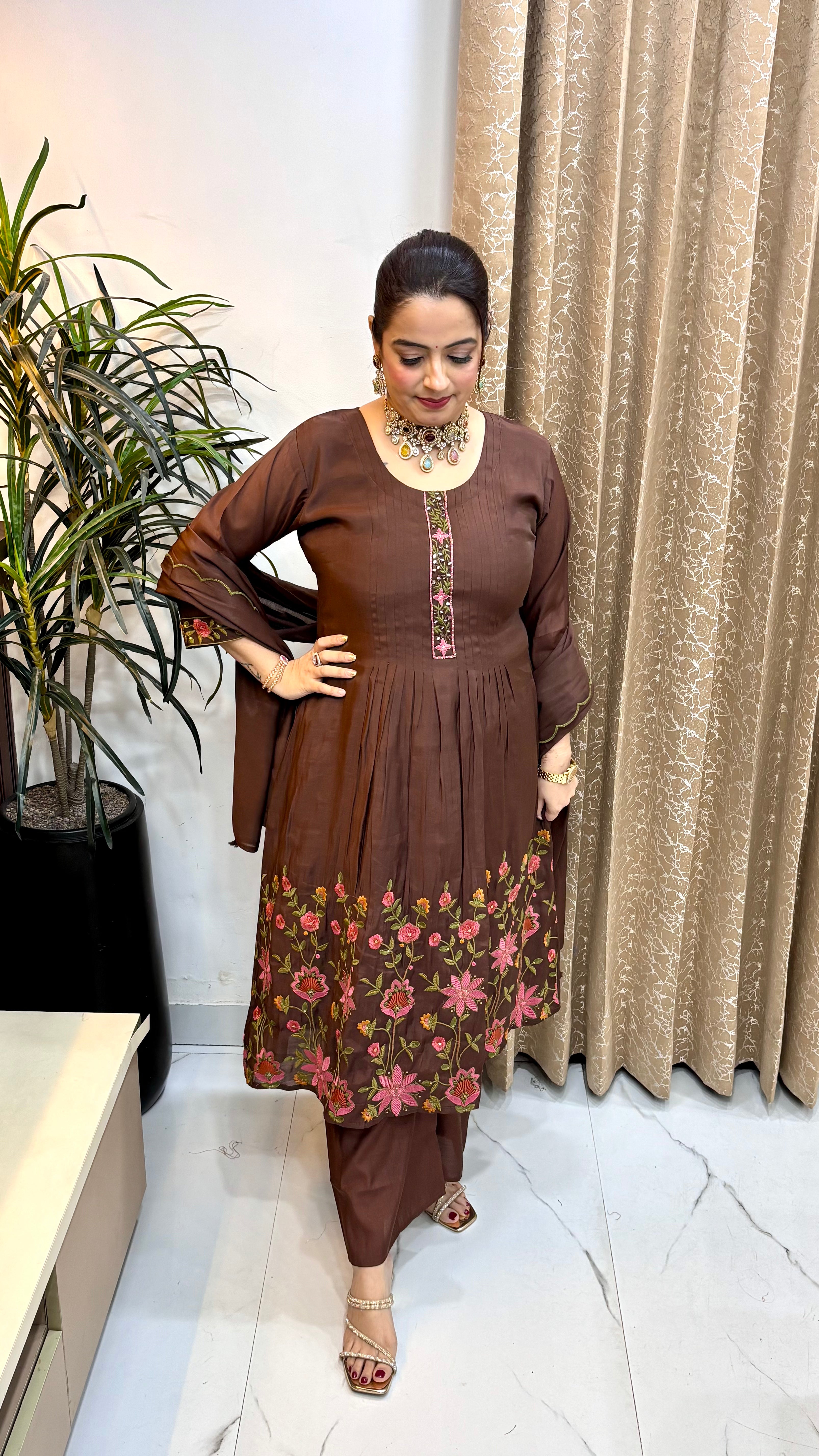 Mul Chanderi Suit with Resham Embroidery & Cutwork Dupatta