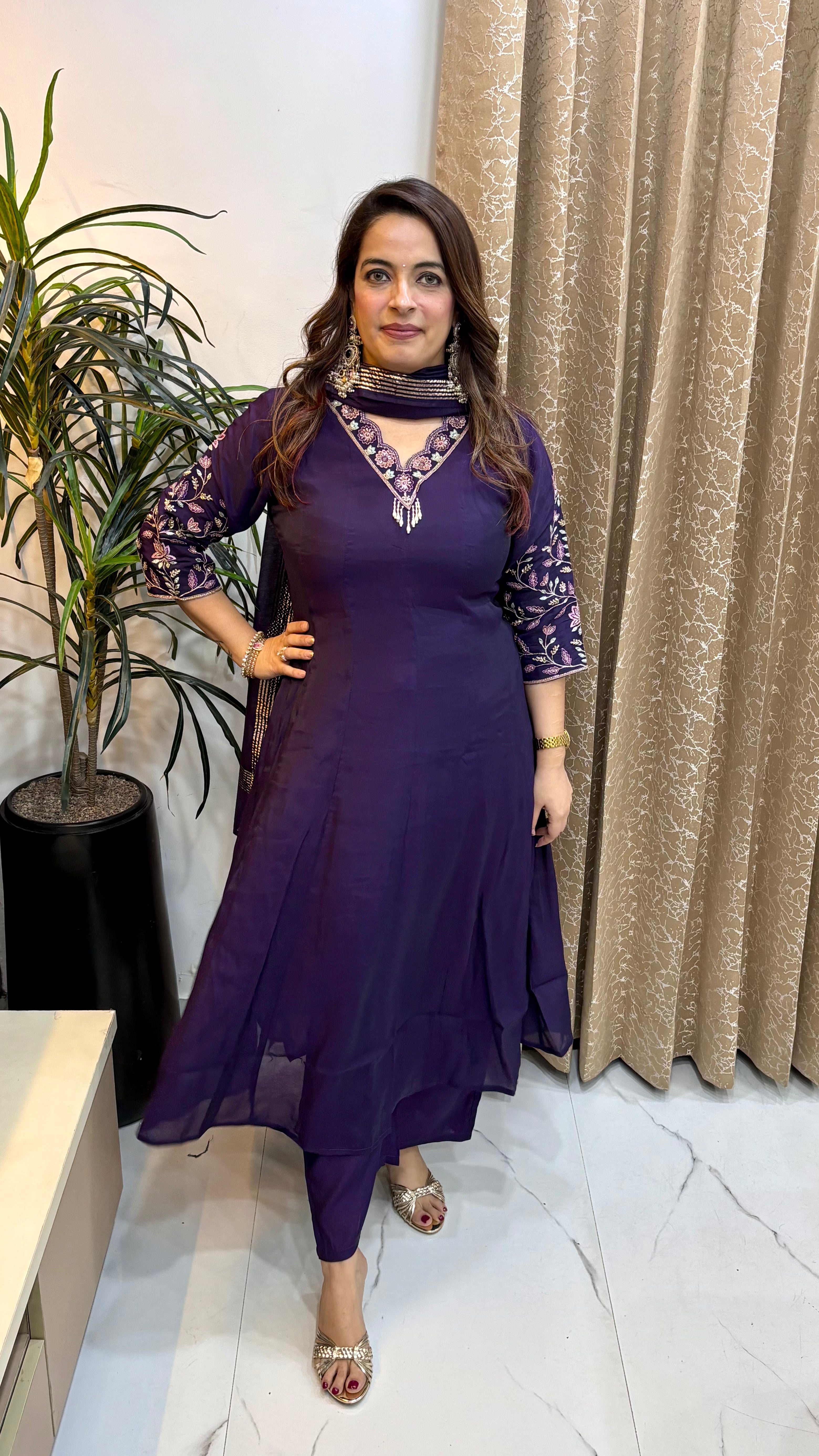 Mul Chanderi Anarkali Suit with Cutwork Embroidery & Lagdi Patta Dupatta