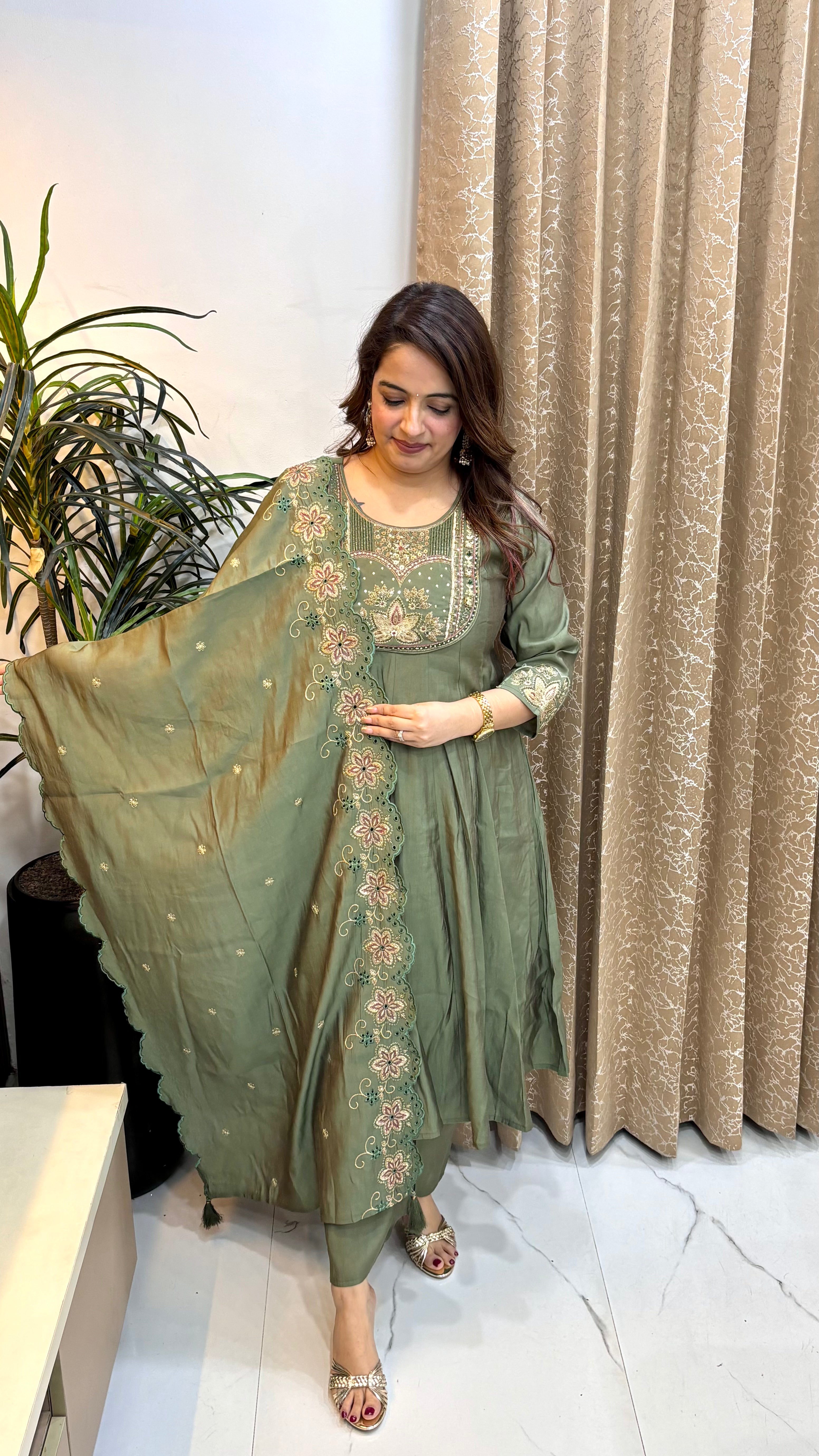 Mul Chanderi Anarkali Suit with Zardozi, Cutdana & Cutwork Embroidered Dupatta