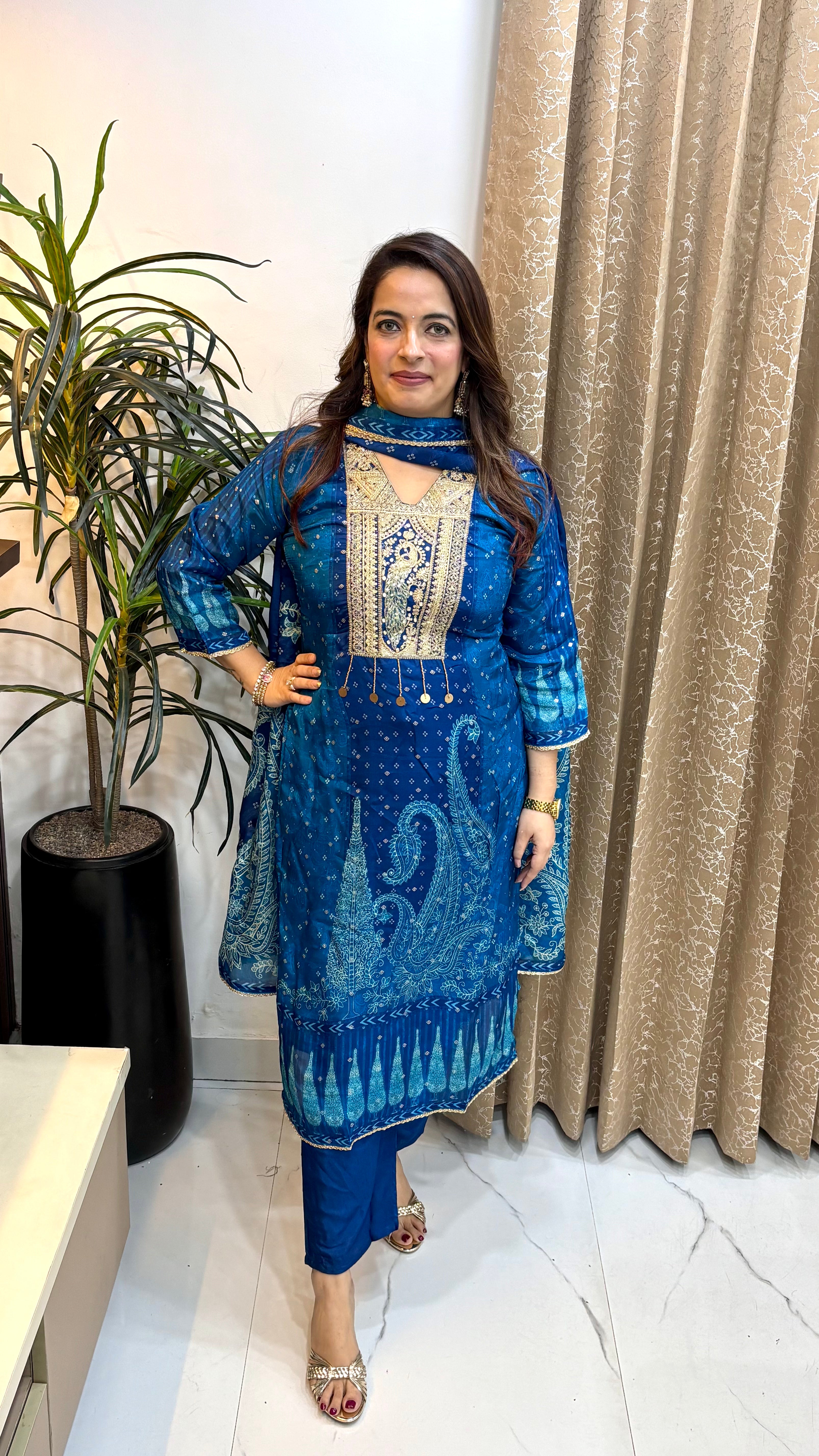 Russian Crepe Dual-Shade Suit with Zardozi Work & Gotta Detailed Dupatta