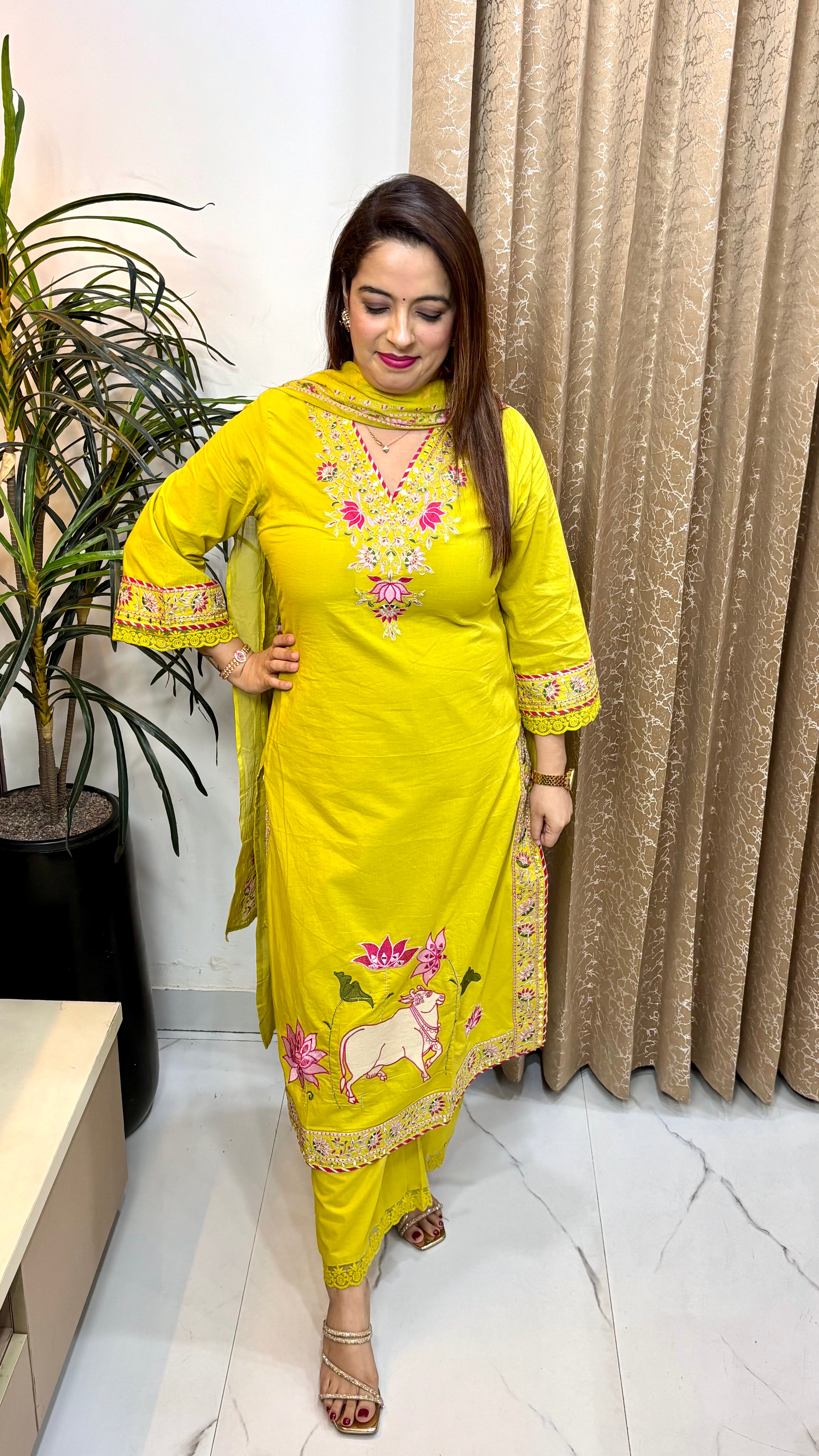 Mulmul Cotton Suit with Madhubani Art Print, Resham Highlights & Bell Sleeves