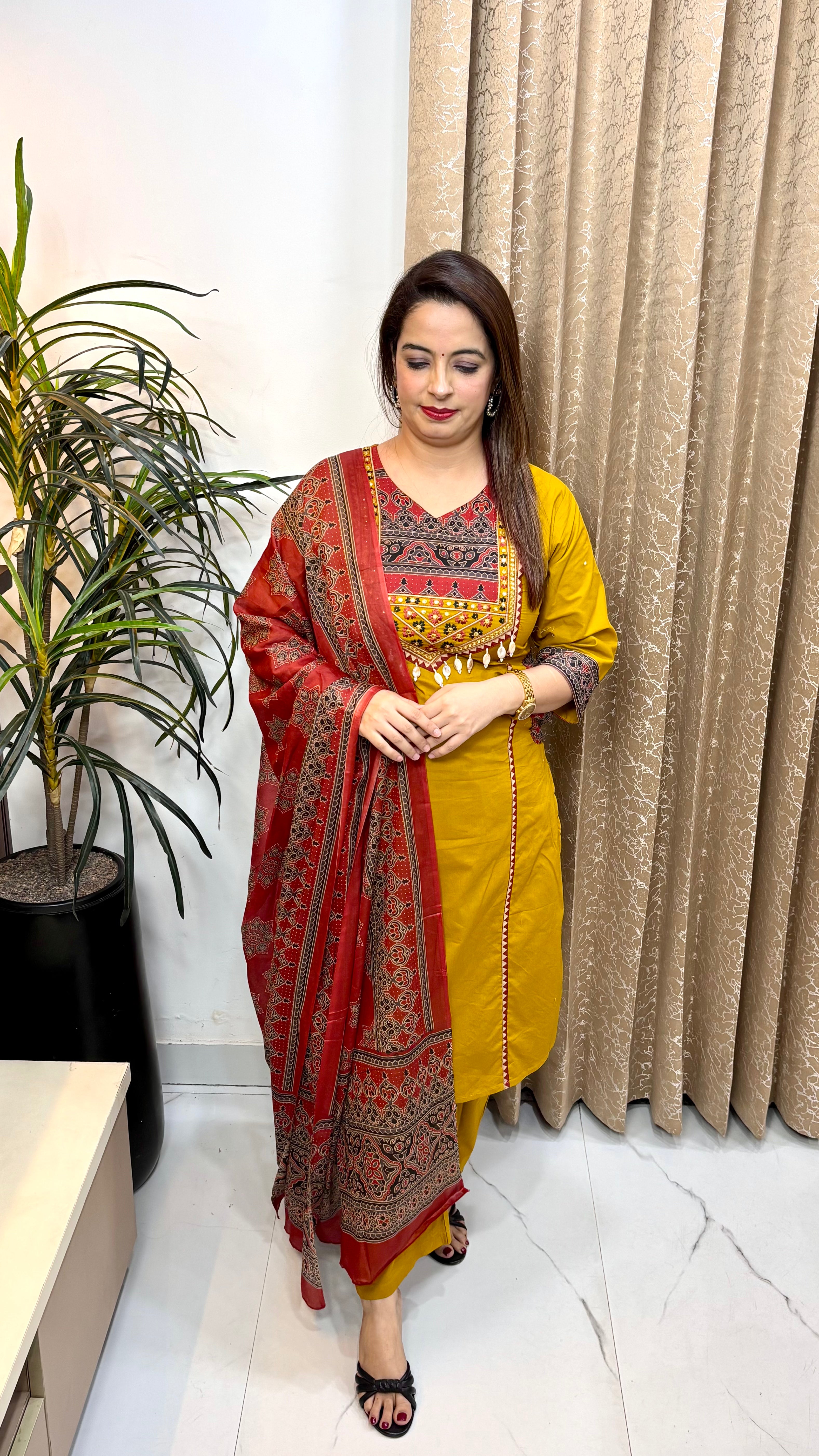 Pure Cotton Kalamkari & Dabu Print Suit with Neckline Hangings