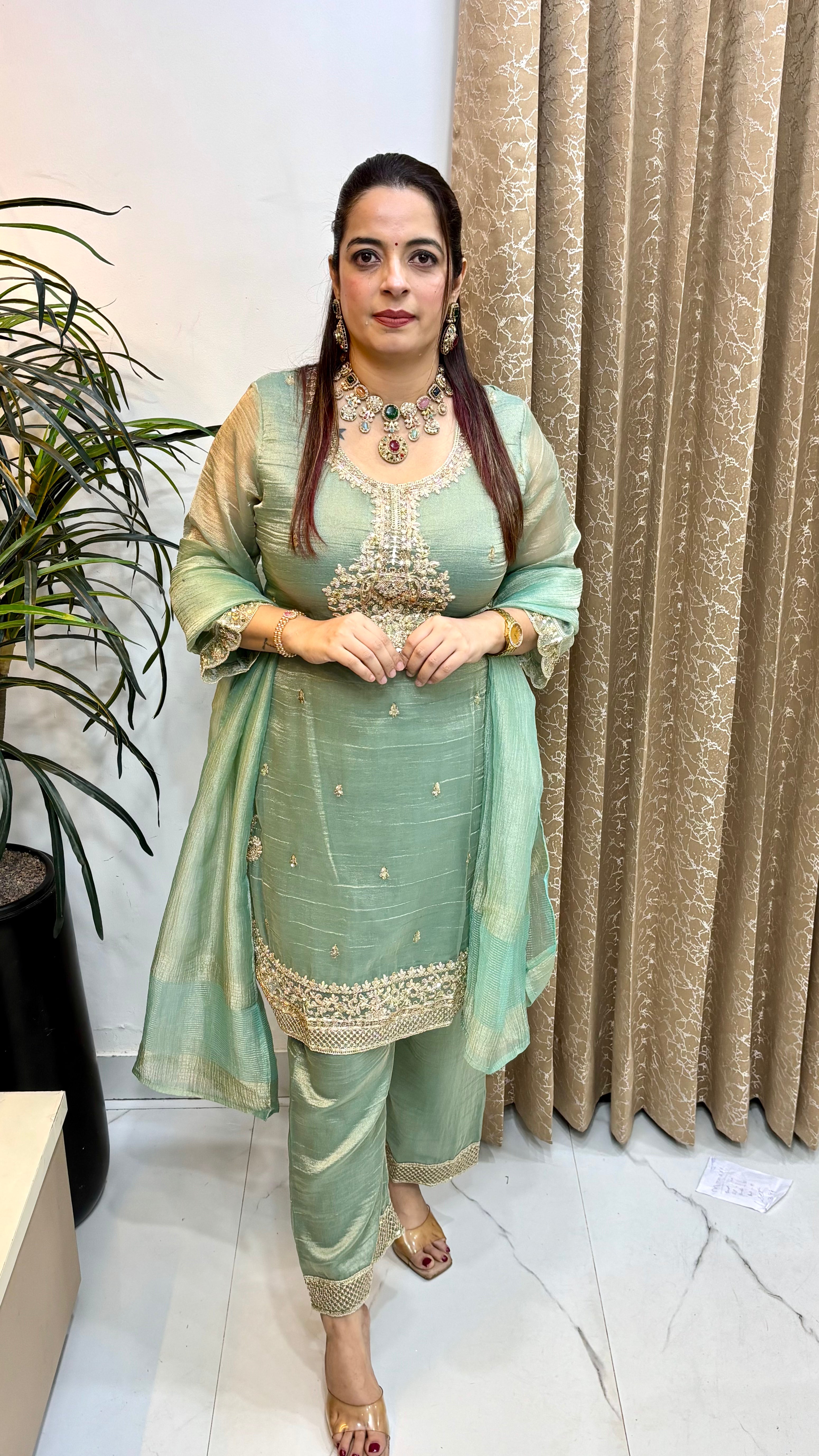 Organza Shimmer Curved-Hem Suit with Zardozi Work & Viral Farshi Salwar