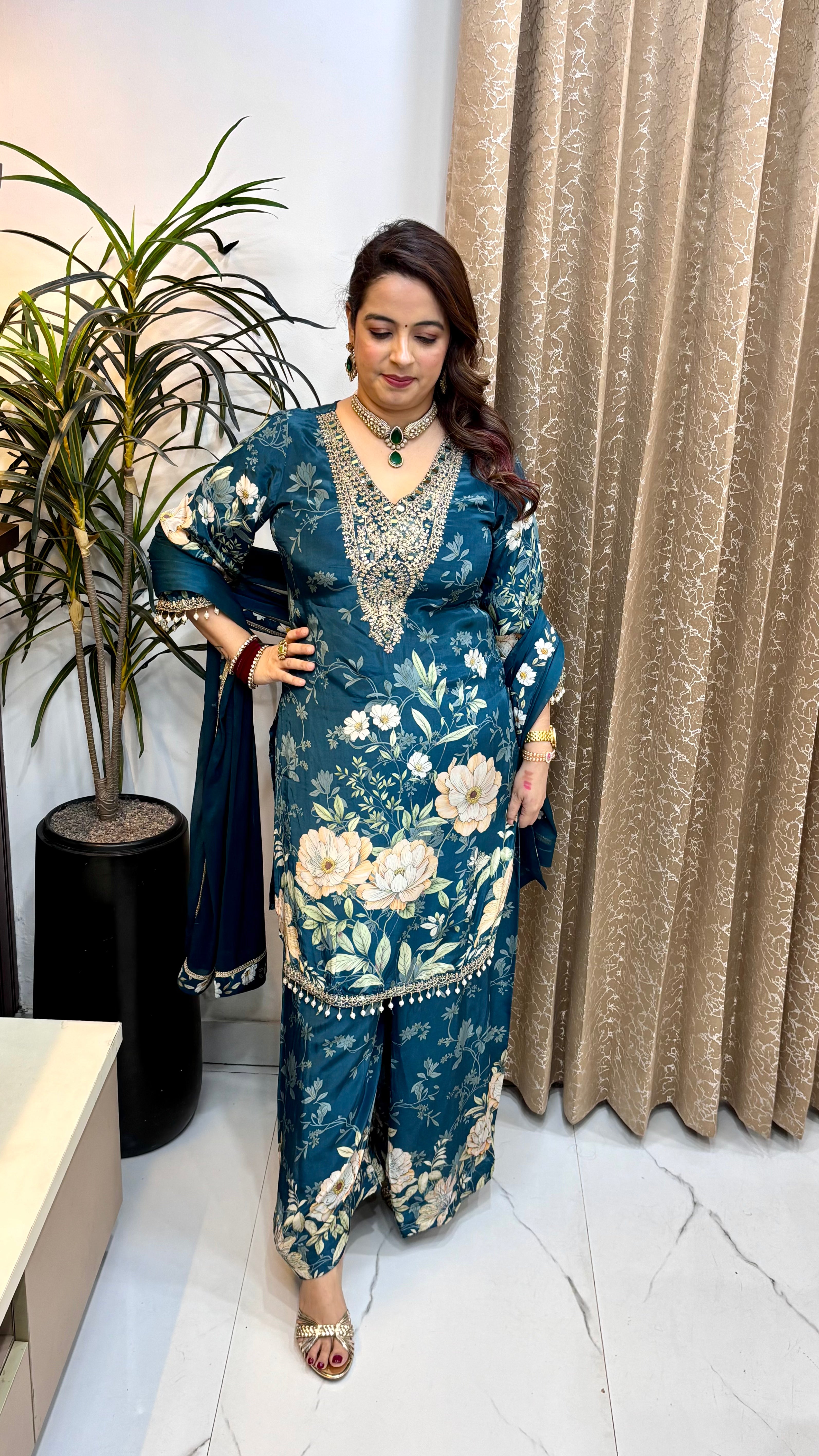Natural Crepe 3-Piece Suit Set with Floral Print, Real Mirror Work & Chinon Dupatta