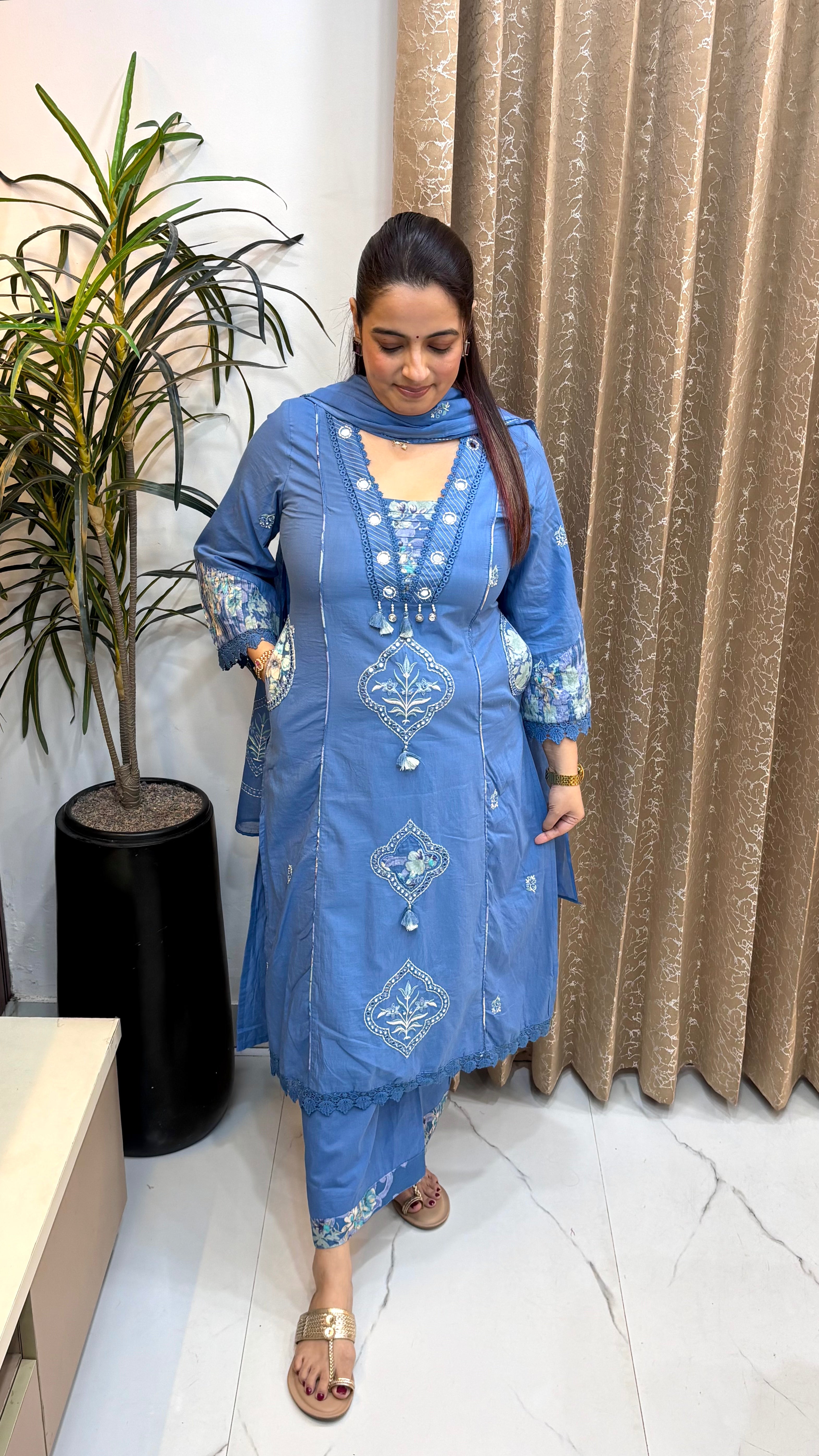 Artisanal Charm: Pure Cotton 3-Piece Suit Set with Appliqué Work, Designer Pockets & Mulmul Dupatta