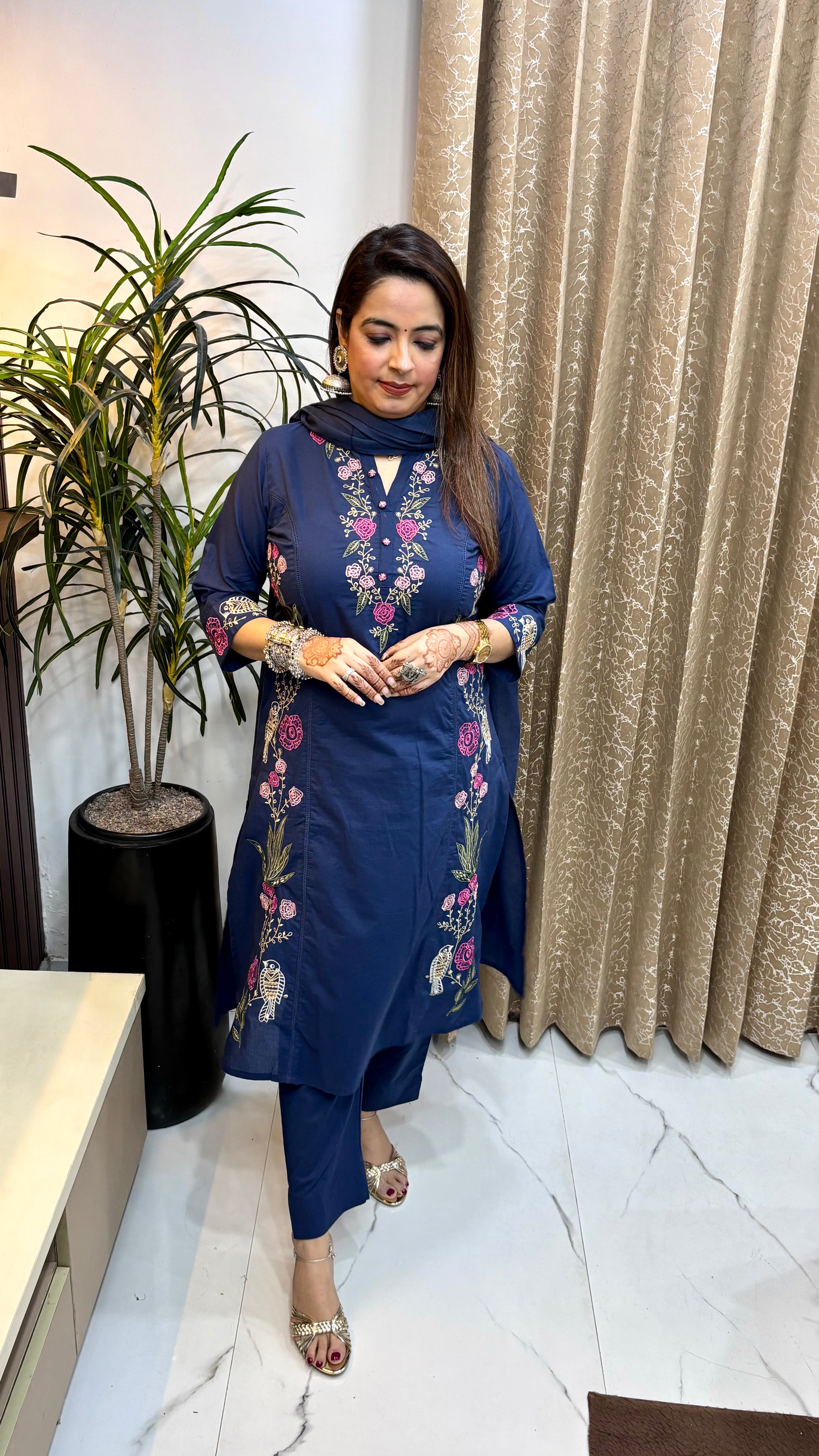 Pure Cotton 3-Piece Suit Set with Fine Embroidery Work & Mulmul Dupatta