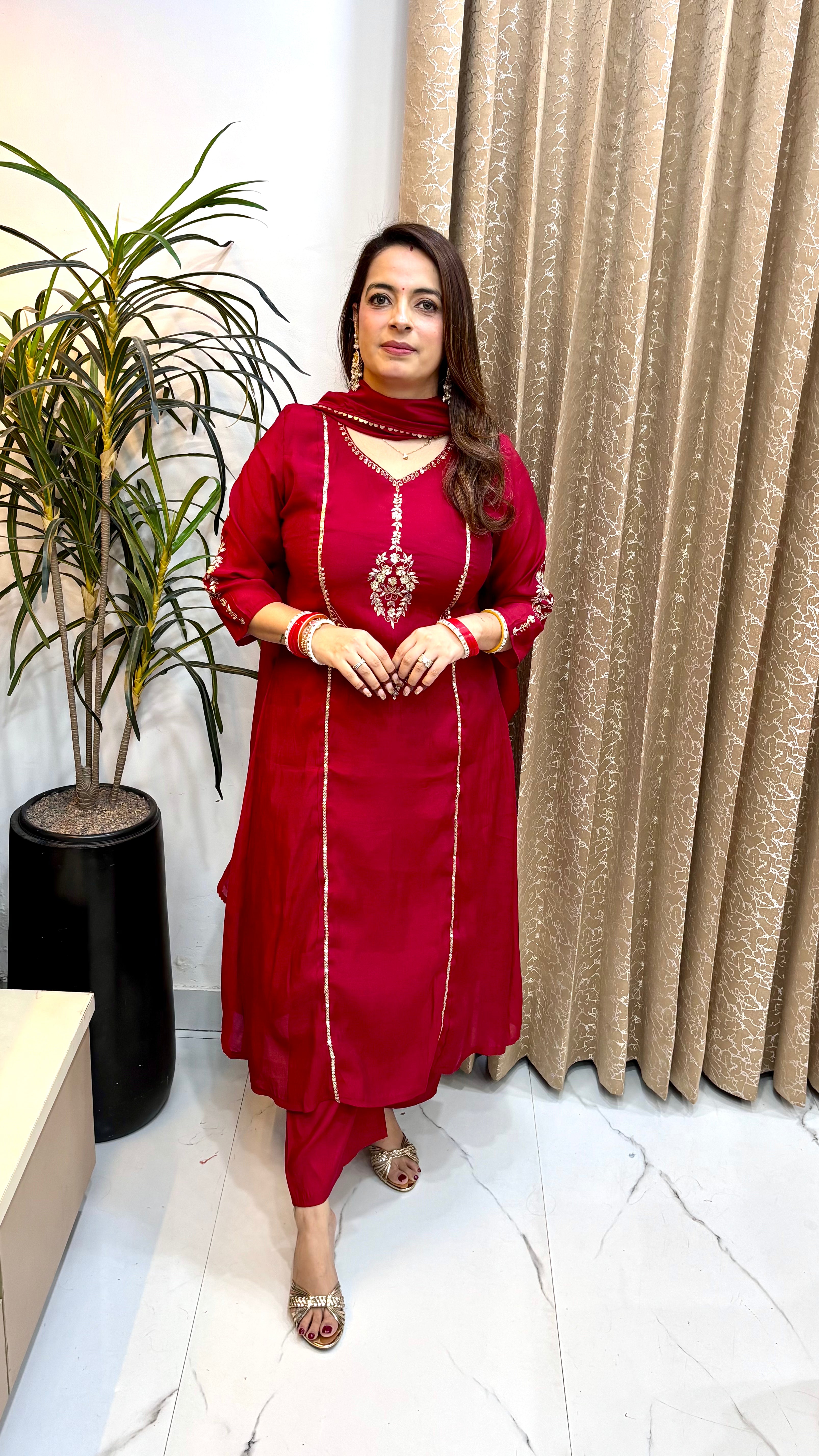 Mul Chanderi Hand-Embroidered 3-Piece Suit Set with Cotton Lining & Mulmul Dupatta