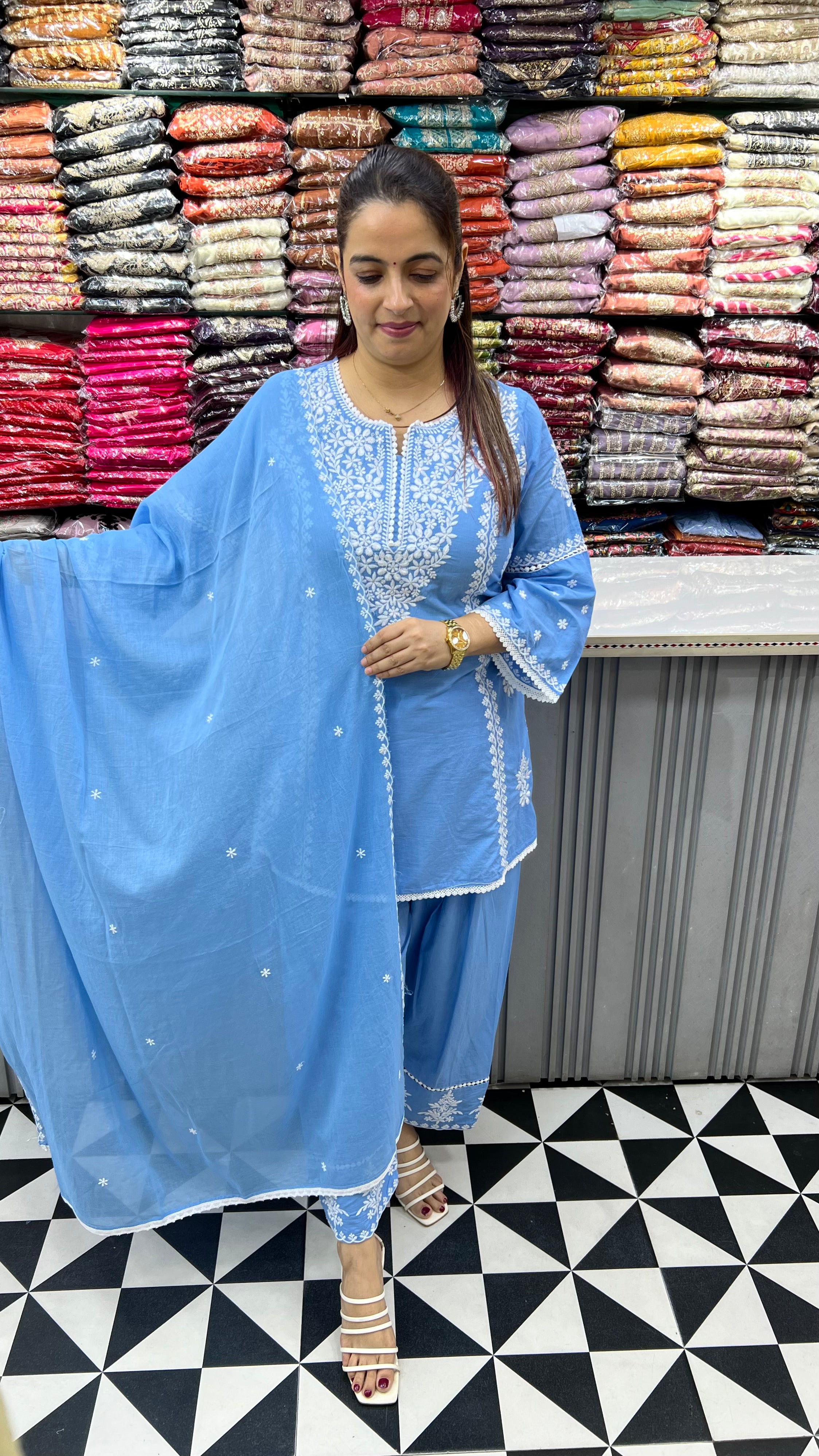 Trending Ethnic Grace: Pure Cotton Chikankari Suit Set with Viral Farshi Salwar & Mulmul Dupatta