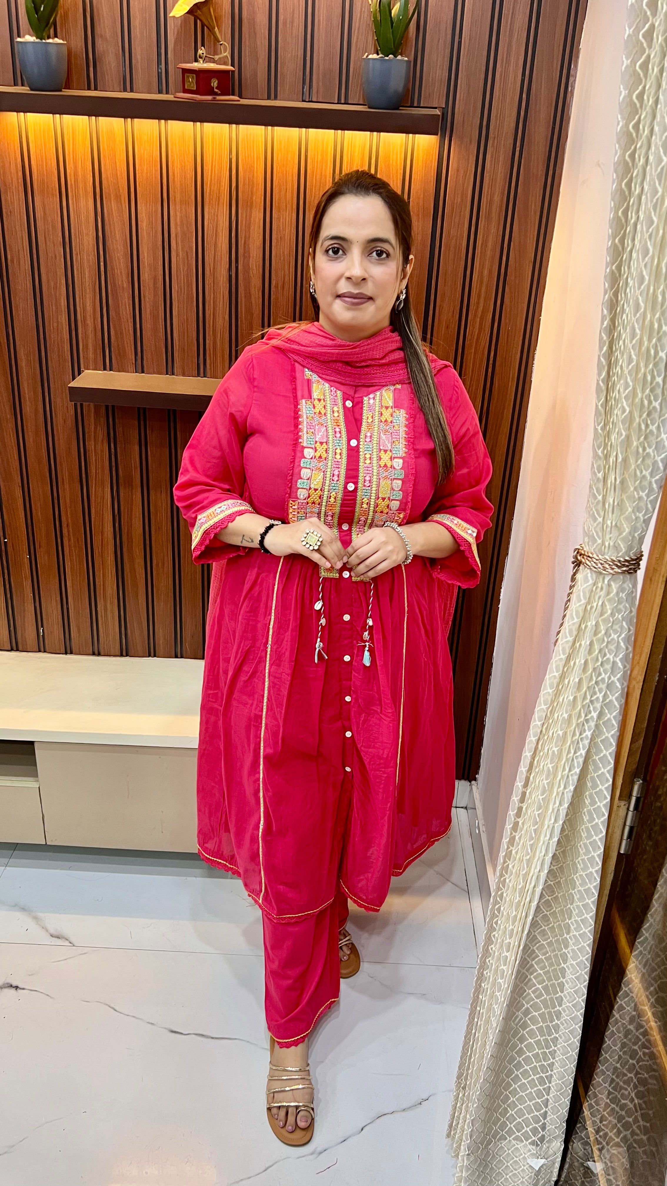 Mul Cotton A-Line Suit (Model Wearing Size XL) — Pocketed Design with Gathered Detailing