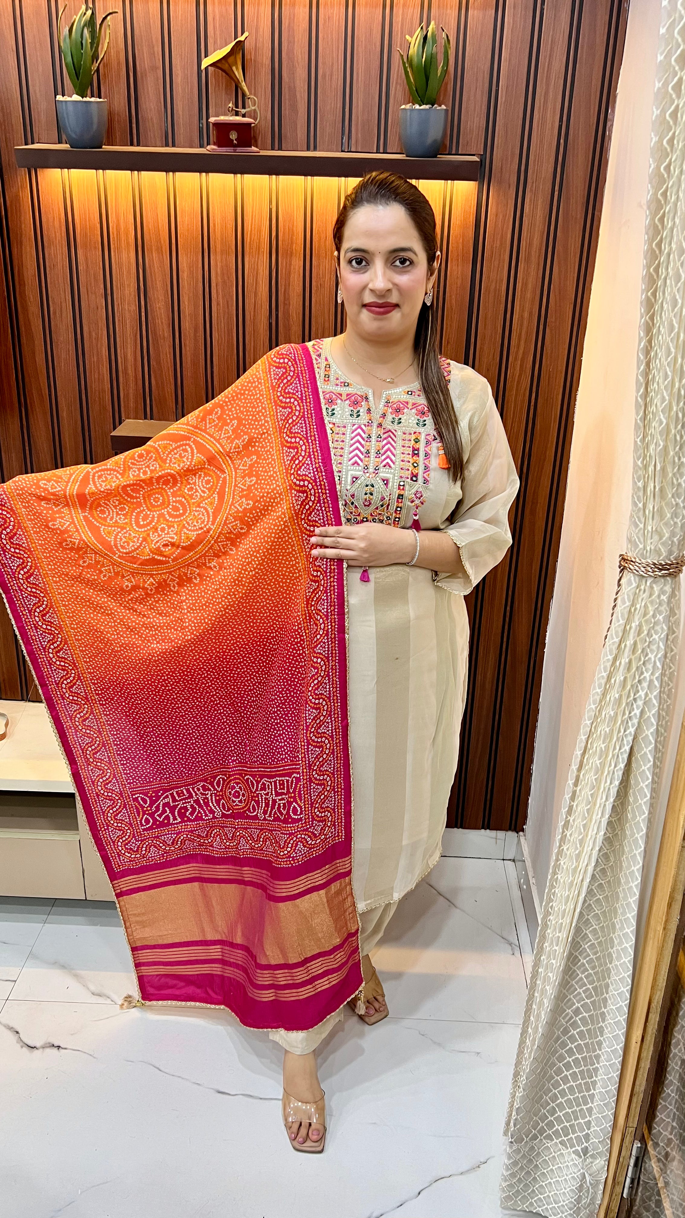 Organza Shimmer Suit — Dual-Shade Dupatta with Lagdi Patta Work