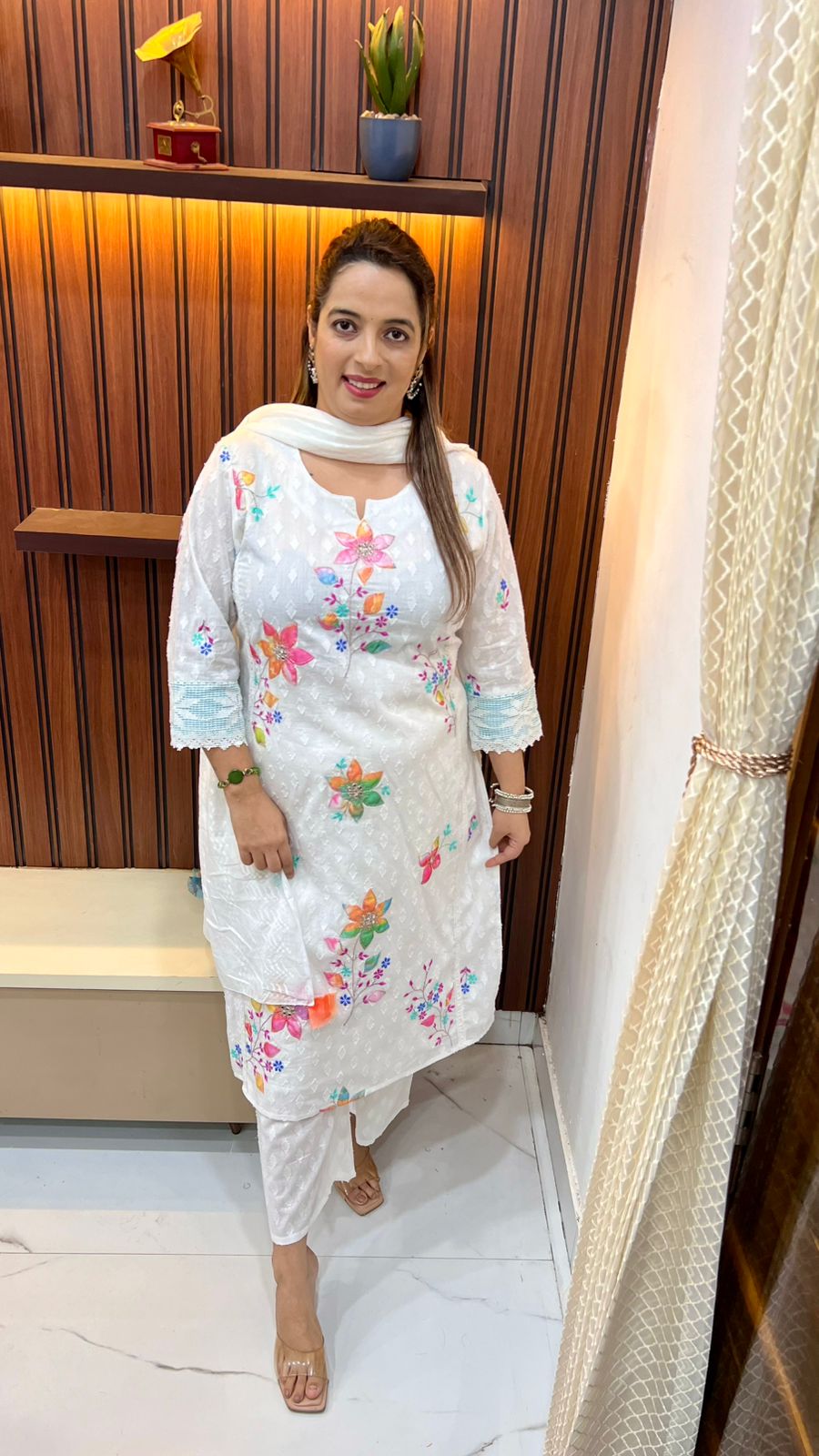 Mul Cotton Suit with All-Over Appliqué Work & Cotton Lining