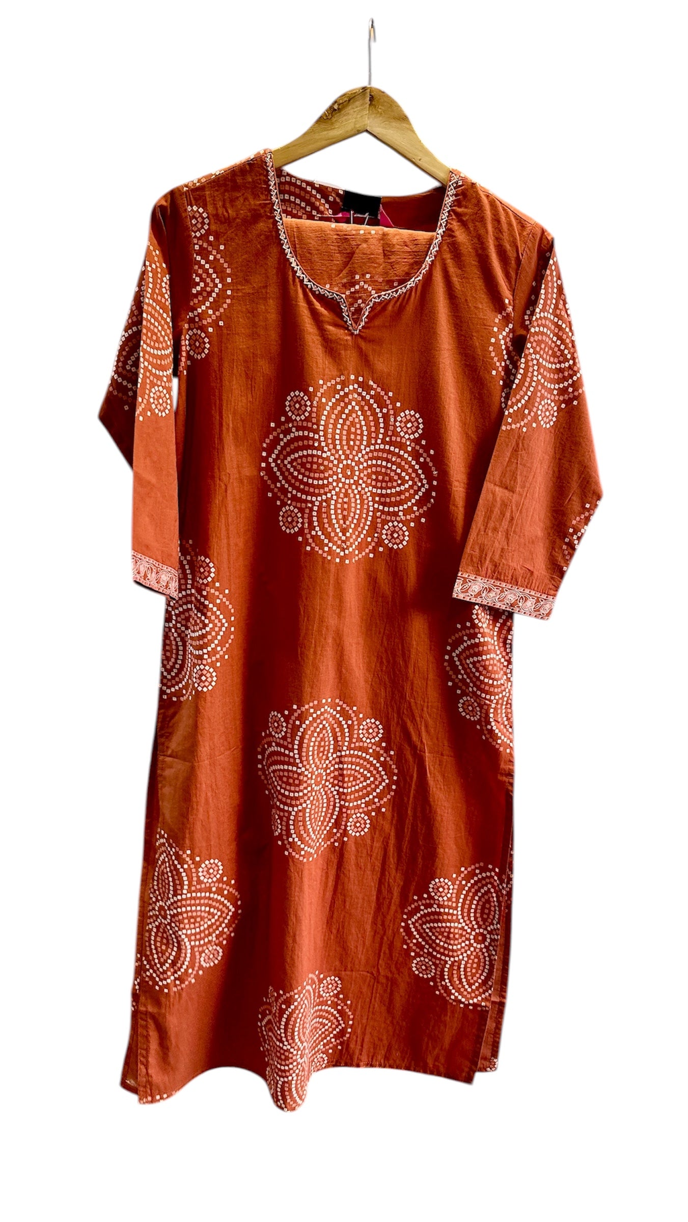 Pure Cotton Bandhani Print Suit with Hand Embroidery ✨