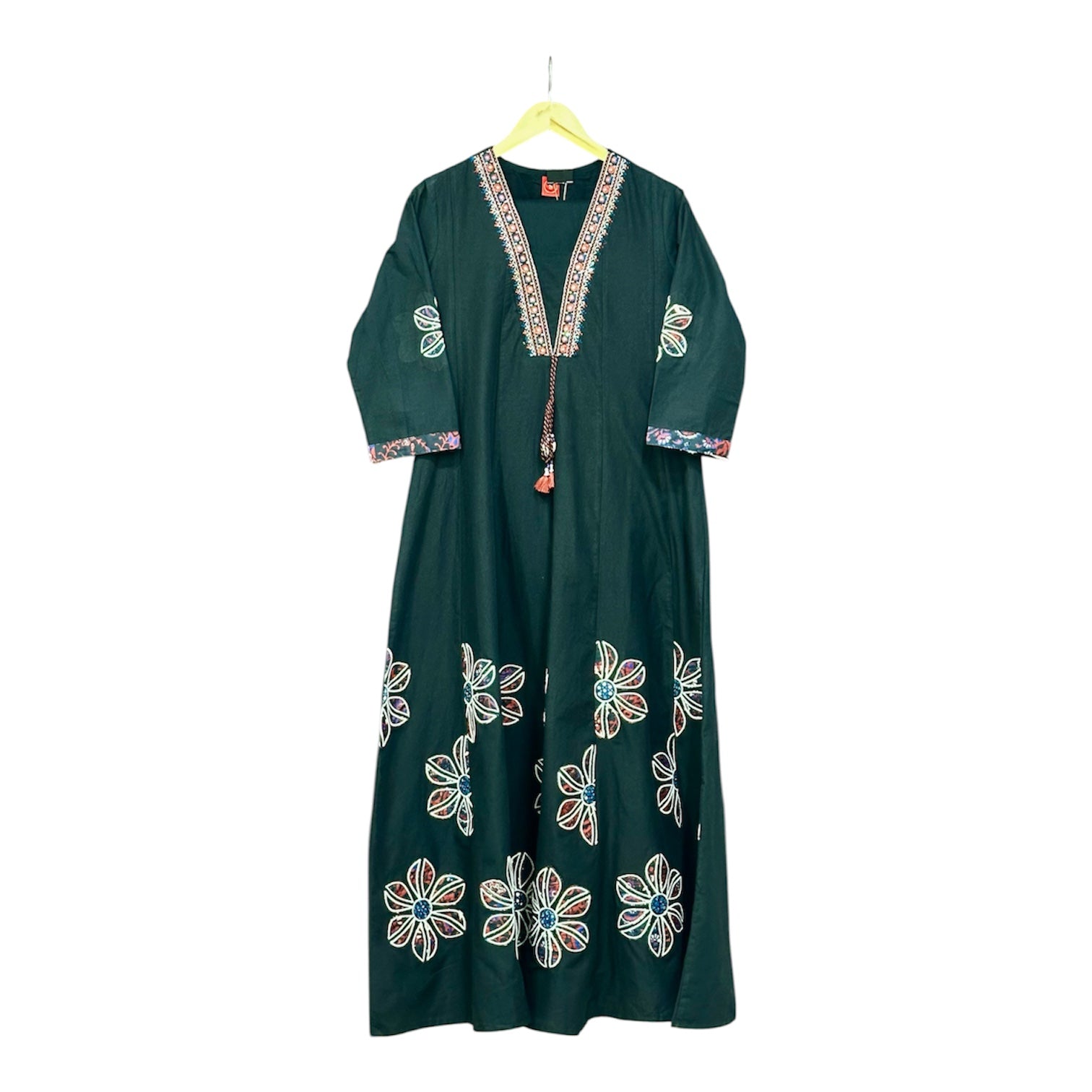 👑 The Imperial Heritage: Cotton Kaliyan Thread Embroidery & Appliqué Masterpiece